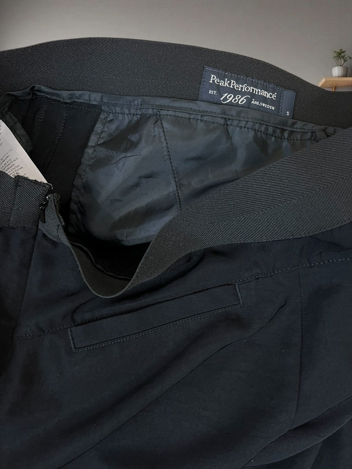 Peak Performance Peak Performance trousers size S/M Size 26" / US 2 / IT 38 - 5 Thumbnail