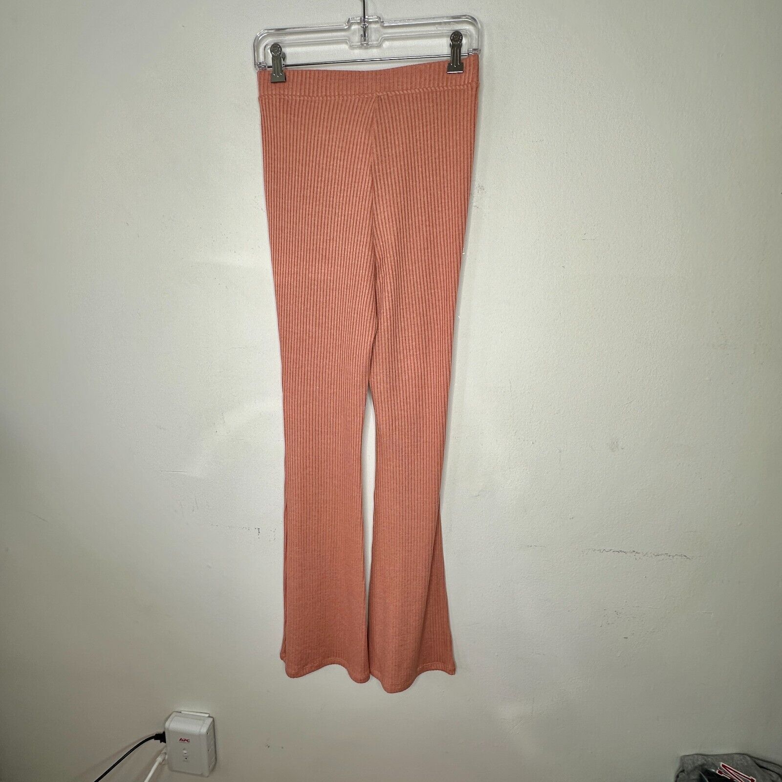 Topshop NWT Topshop Peach Ribbed Flare Leg Lace-Up Tie Legging Pant Size 28" / US 6 / IT 42 - 8 Thumbnail