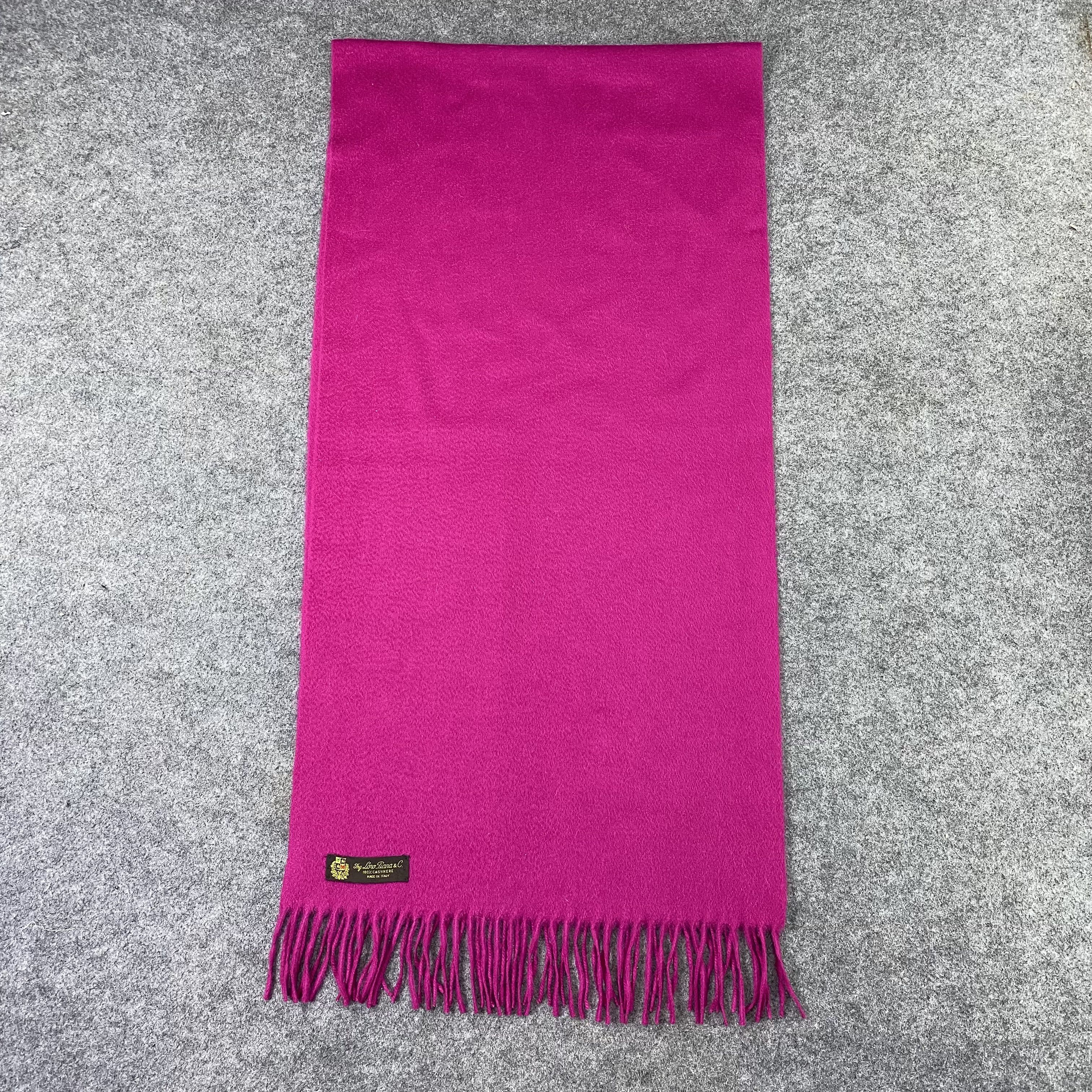 Loro Piana Loro Piana 100% Cashmere Scarf/Muffler/Neckwear - T1160 Size ONE SIZE - 2 Thumbnail