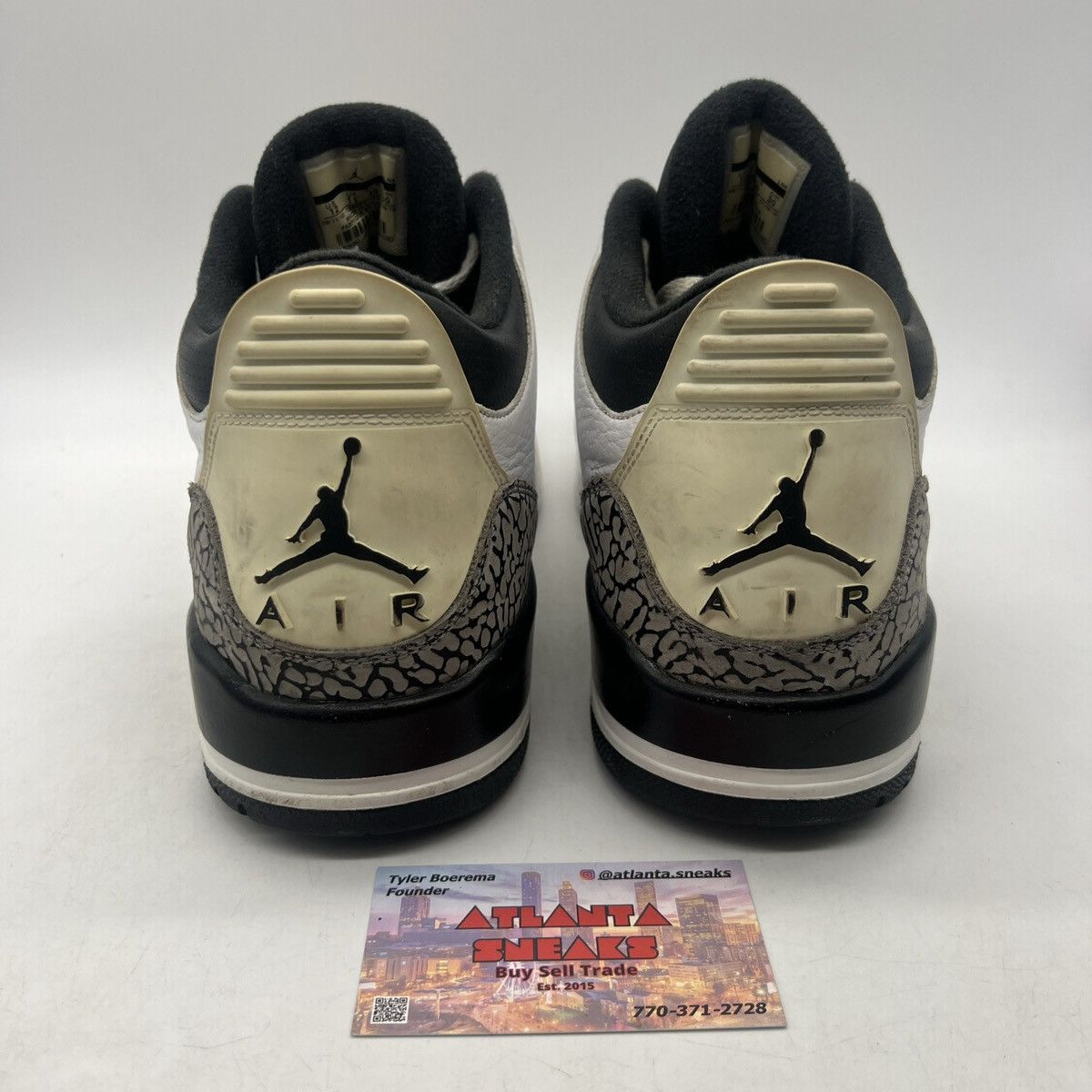 Jordan Brand Air Jordan 3 infrared 23 Size US 12 / EU 45 - 3 Thumbnail