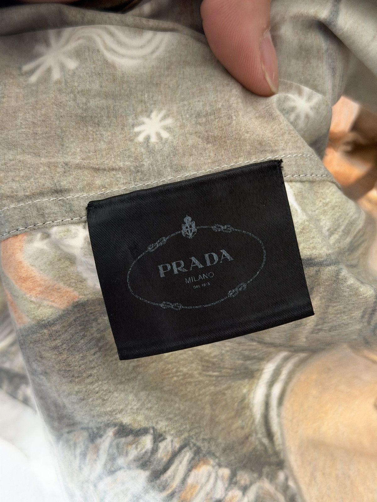 Prada AW16 Impossible True Love Orange Camp Shirt 38 Size US XS / EU 42 / 0 - 6 Thumbnail