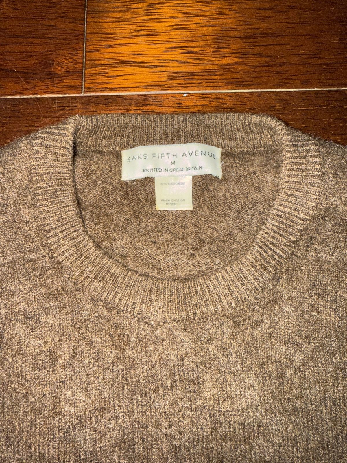 Saks Fifth Avenue Vintage Saks Fifth Avenue Cashmere Sweater Size US M / EU 48-50 / 2 - 2 Thumbnail