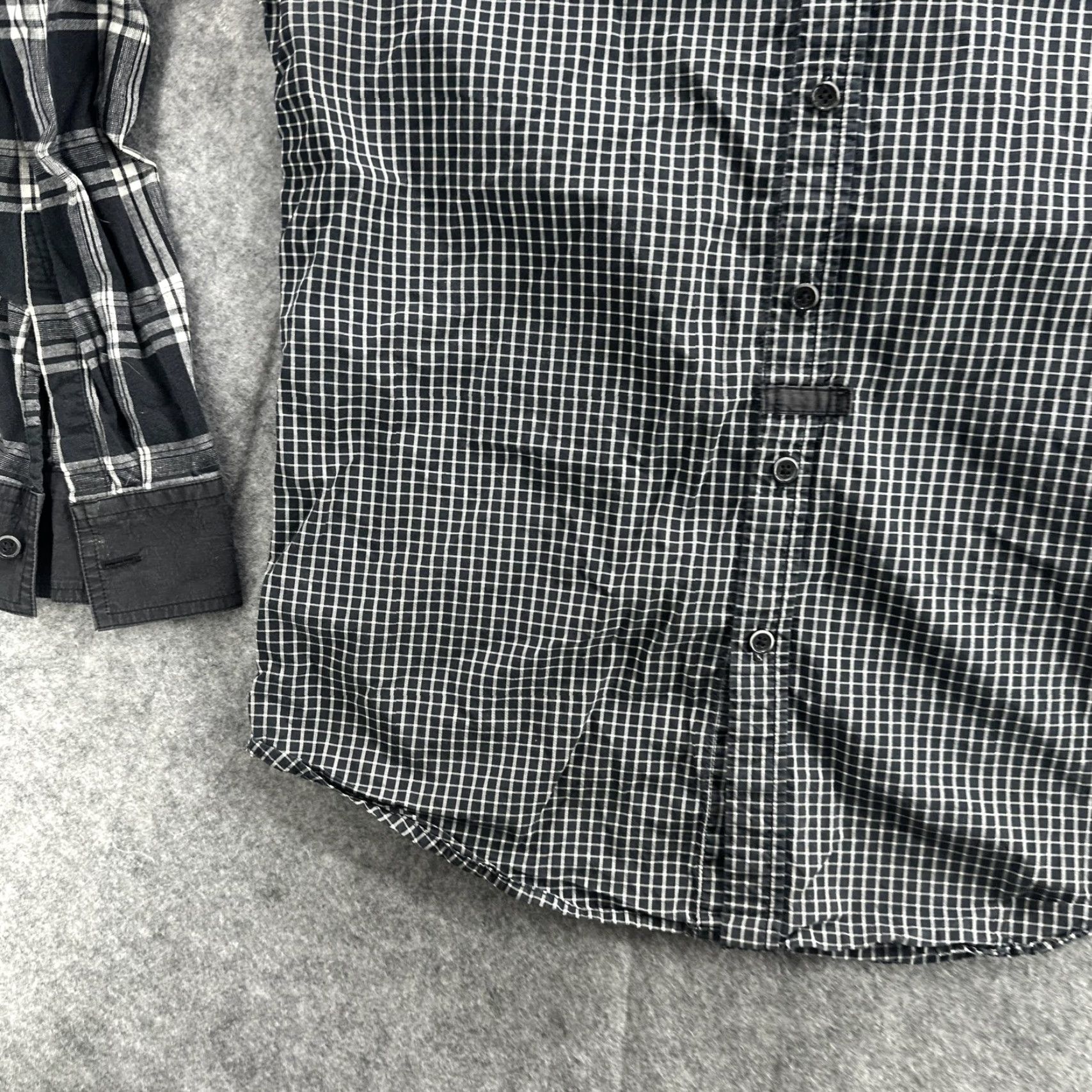 Nique 5cm Shirt Mens Medium Black White Plaid Check Button-Down Long Sleeve Slim Cotton Shirt Mens Regular Black White Plaid Check Modern Casual Business Size US M / EU 48-50 / 2 - 5 Thumbnail