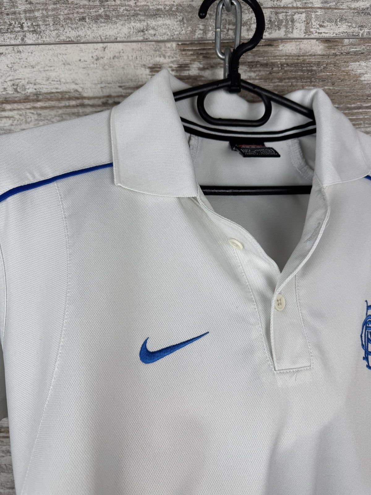 Nike Mens Vintage Nike Rangers FC soccer jersey t-shirt training Size US S / EU 44-46 / 1 - 5 Thumbnail