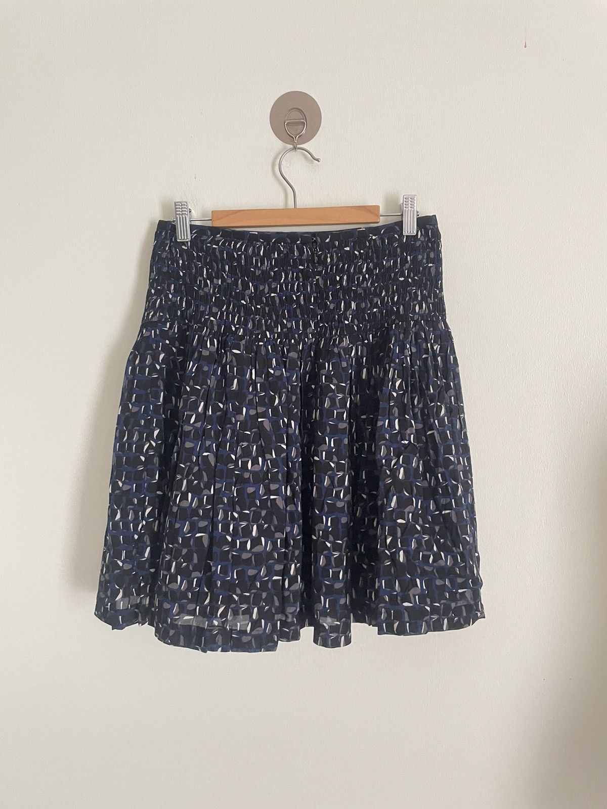 DKNY DKNY high waist skirt Size 27" / US 4 / IT 40 - 1 Thumbnail