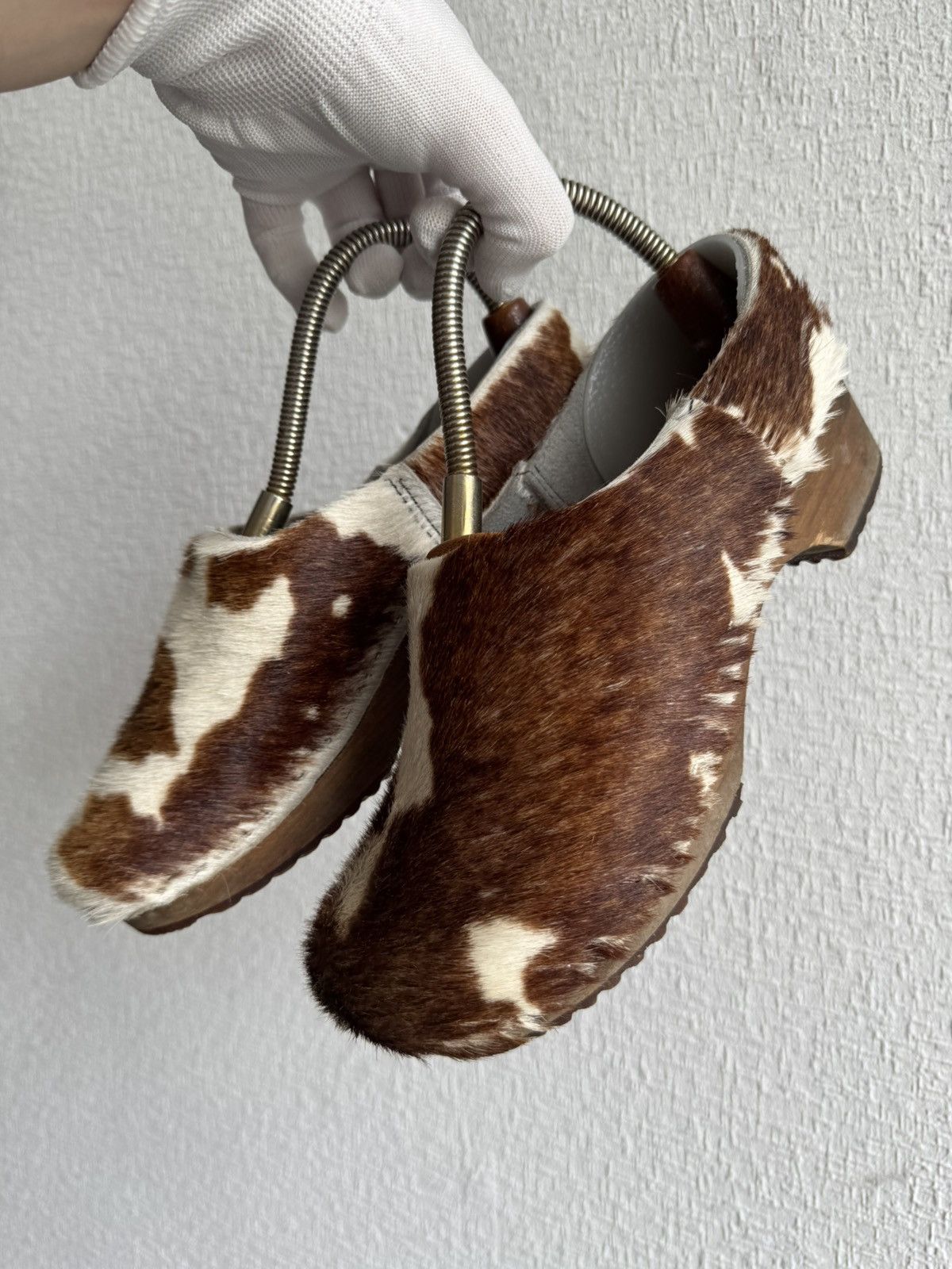 Handmade × Japanese Brand × Vintage Clogs Pascal Fur Cow Ankle Boot Y2K style Size US 9 / IT 39 - 3 Thumbnail