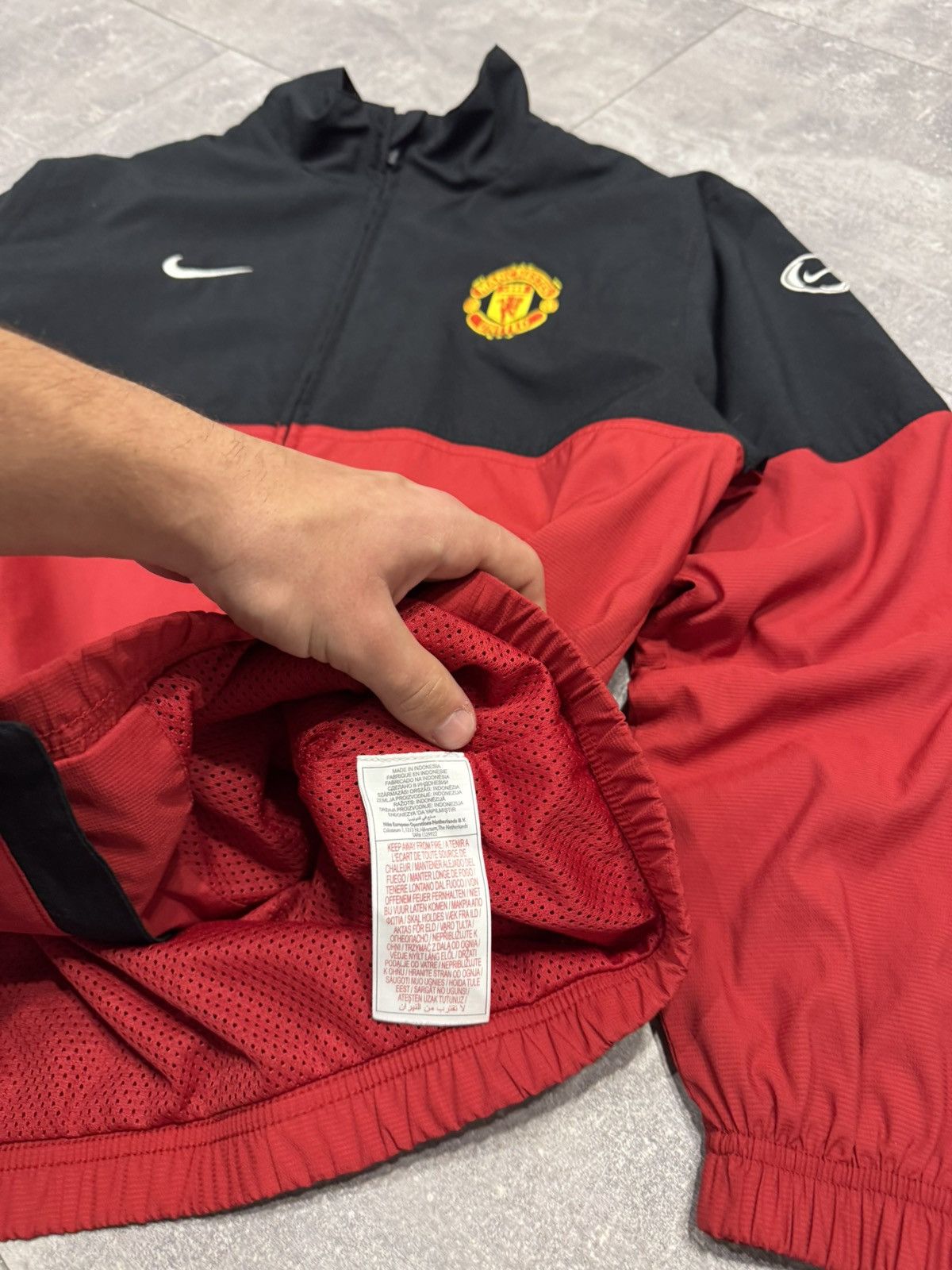 Nike Vintage 2009 Nike Manchester United Nylon Jacket Track Top Size US M / EU 48-50 / 2 - 4 Thumbnail