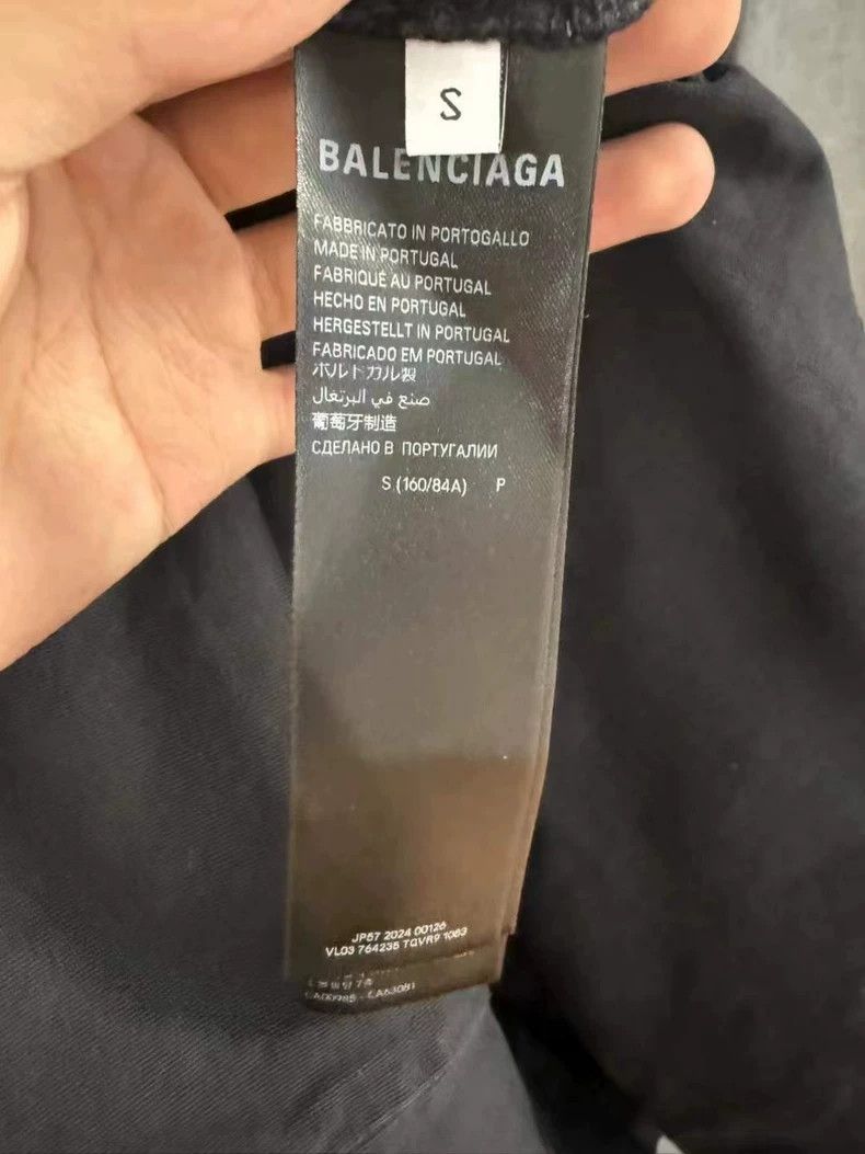 Balenciaga Balenciaga Statue of Liberty Sabotage Short Sleeve Size US S / EU 44-46 / 1 - 4 Thumbnail