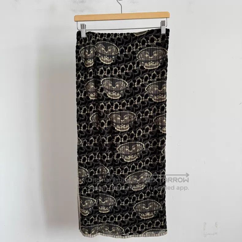 Issey Miyake Issey Miyake size:3 Color-Blocked Midi Skirt Size 22" - 2 Thumbnail