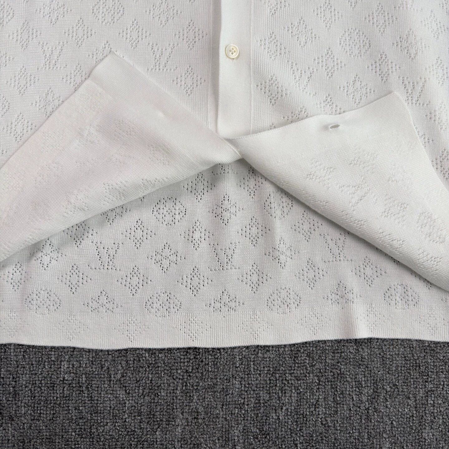 Louis Vuitton LV 25 white monogram allover short sleeve M like new Size US M / EU 48-50 / 2 - 6 Thumbnail