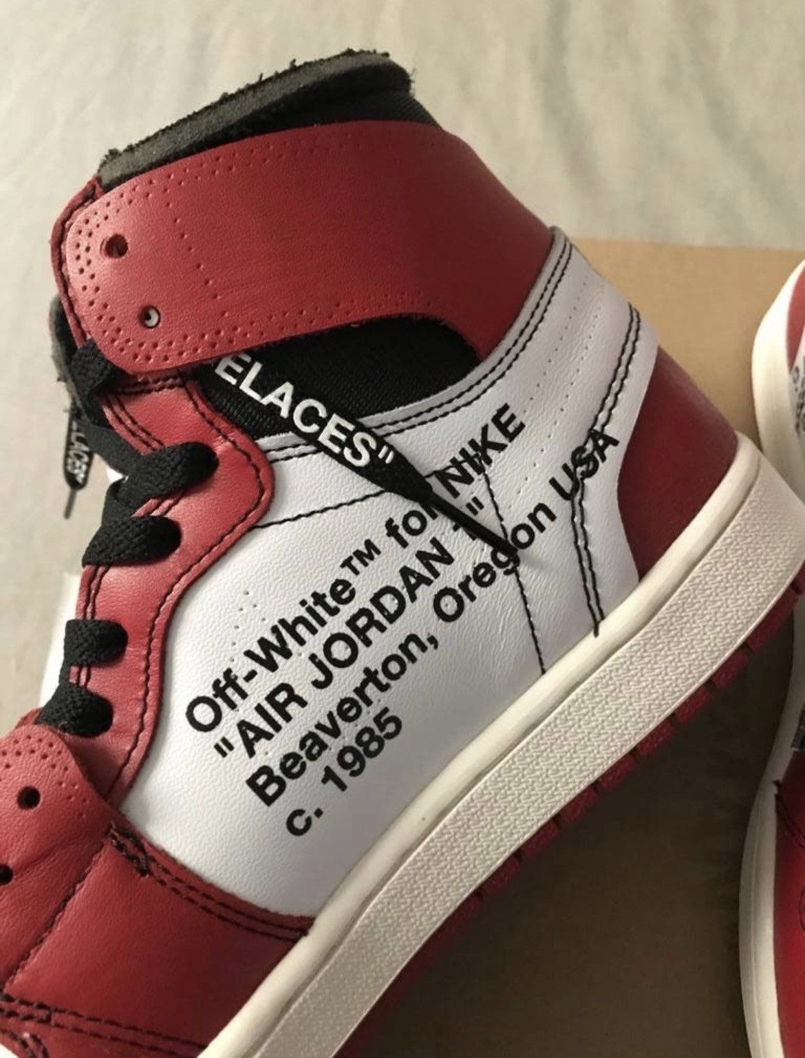 Jordan Brand × Nike × Off-White Jordan 1 Retro High Off-White Chicago Size US 9 / EU 42 - 7 Thumbnail