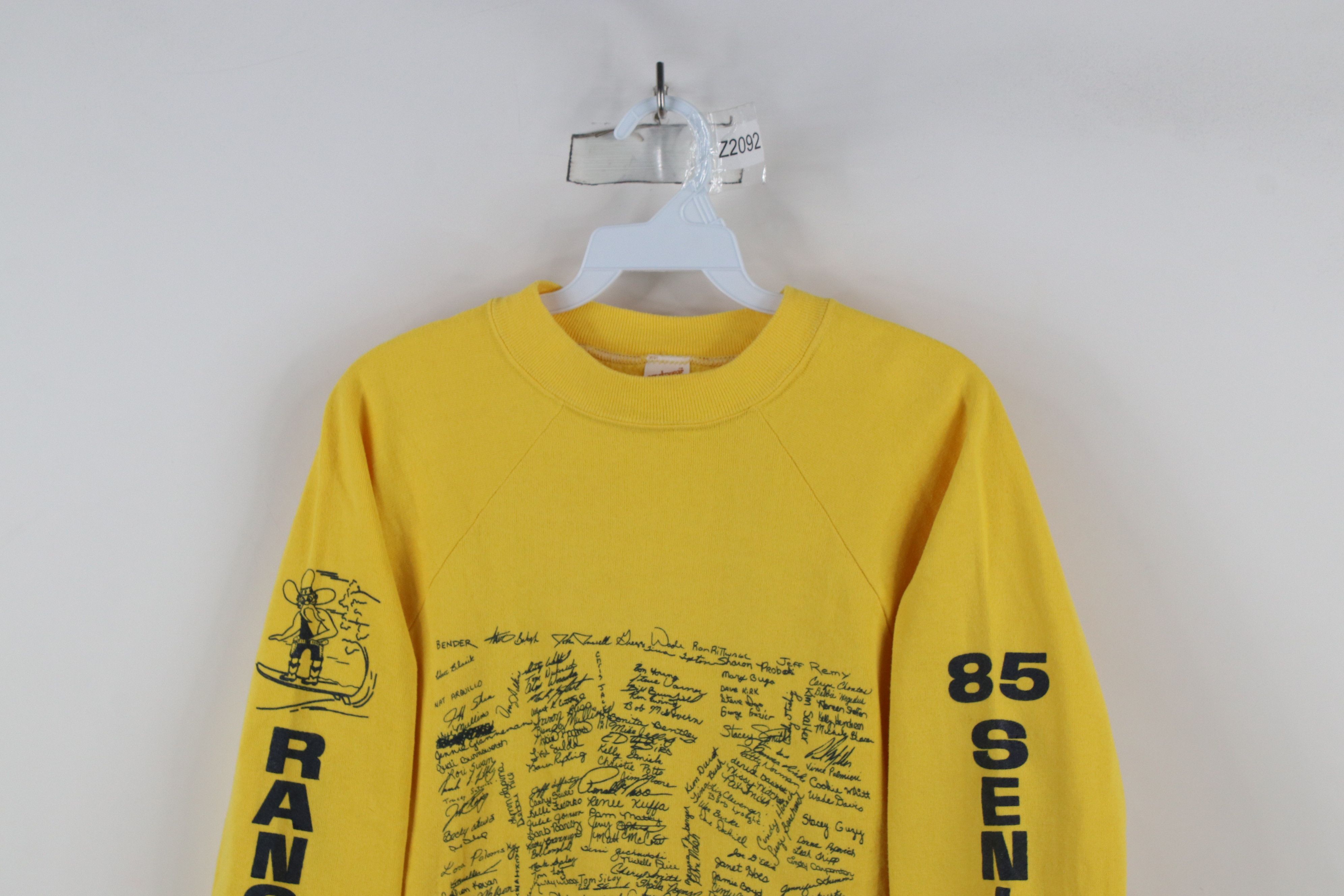 Vintage Vintage 80s Rangers High School Year Book Sweatshirt USA Size M / US 6-8 / IT 42-44 - 2 Thumbnail