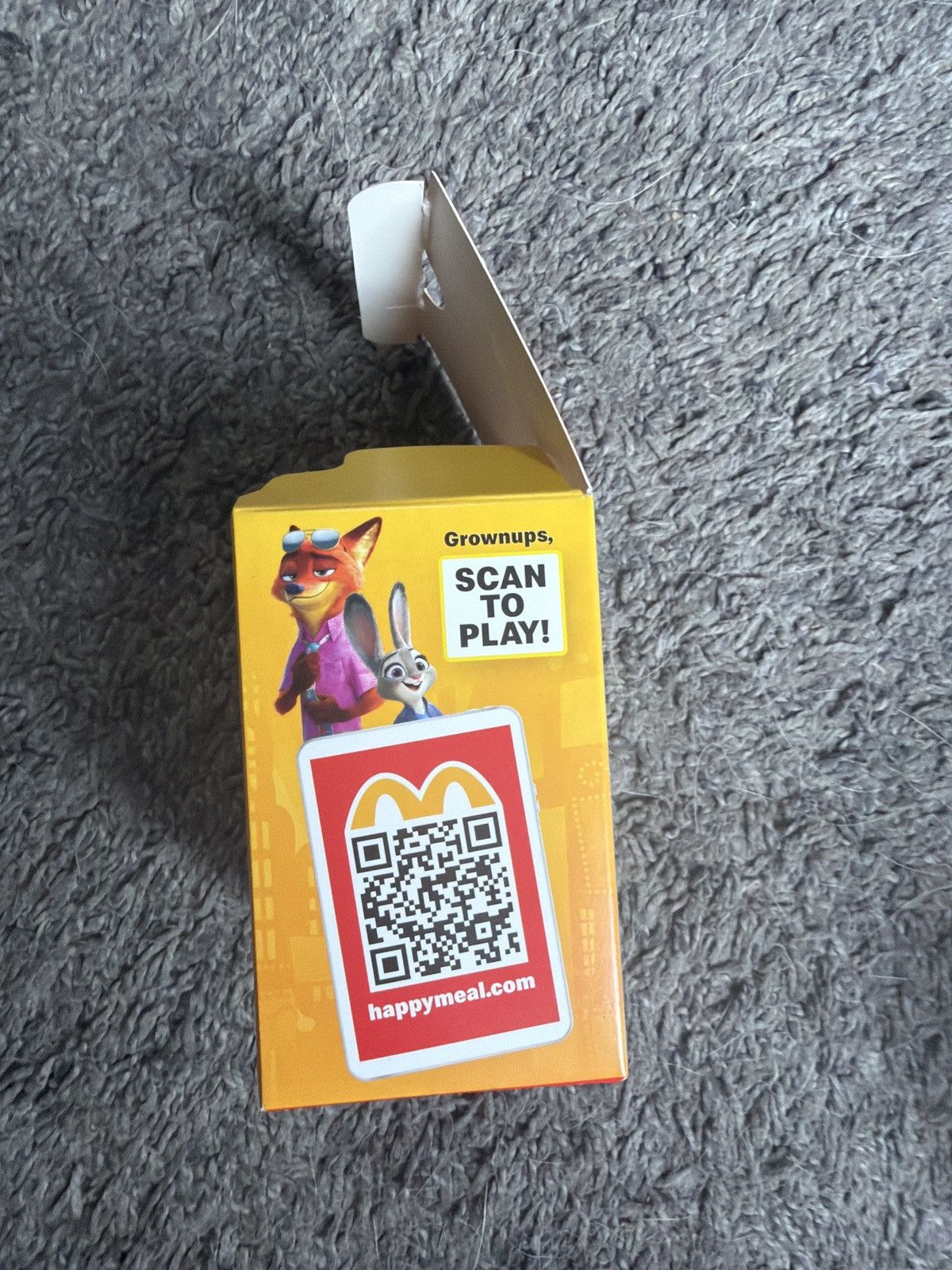 Disney 2025 McDonald’s Disney Zootopia 2 Nick Hiding Out Size ONE SIZE - 7 Thumbnail