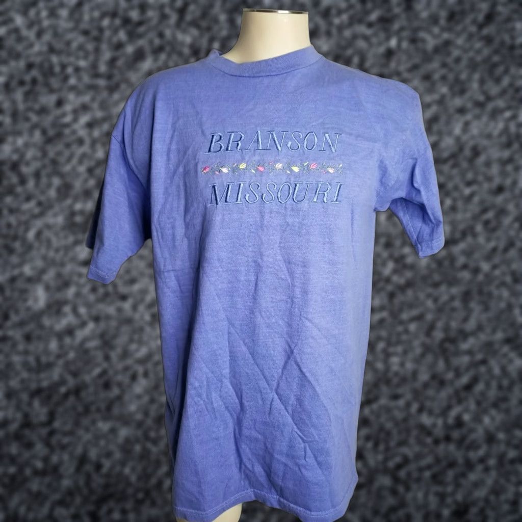 Vintage Vintage Oki Wear Branson Missouri T-Shirt Embroidered Souvenir Blue XL Mens Regular 100% Cotton 90s Floral Size US XL / EU 56 / 4 - 1 Thumbnail