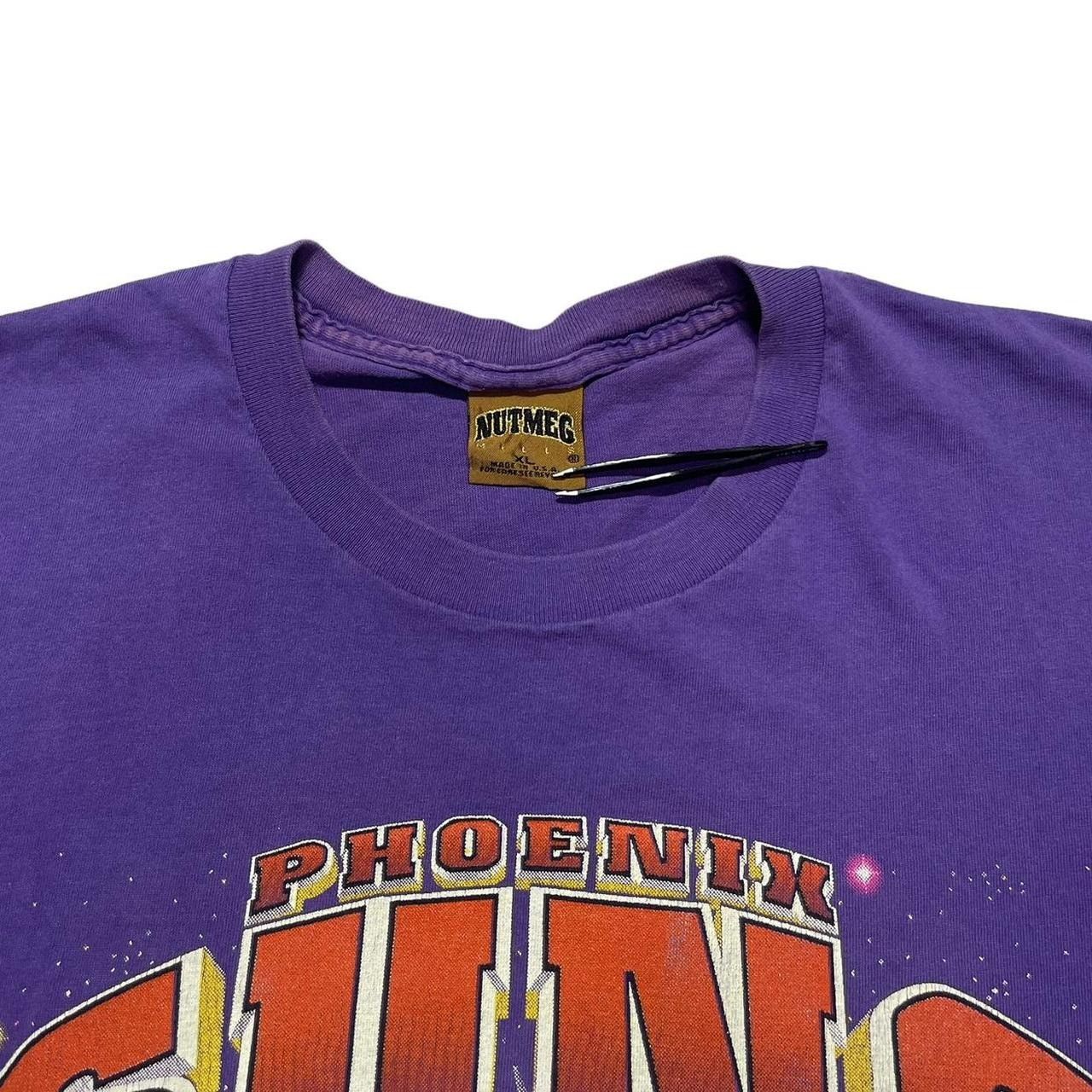 NBA × Nutmeg × Vintage Vintage Phoenix Suns Glowing Sun & Earth Nutmeg T-Shirt Size US XL / EU 56 / 4 - 4 Thumbnail