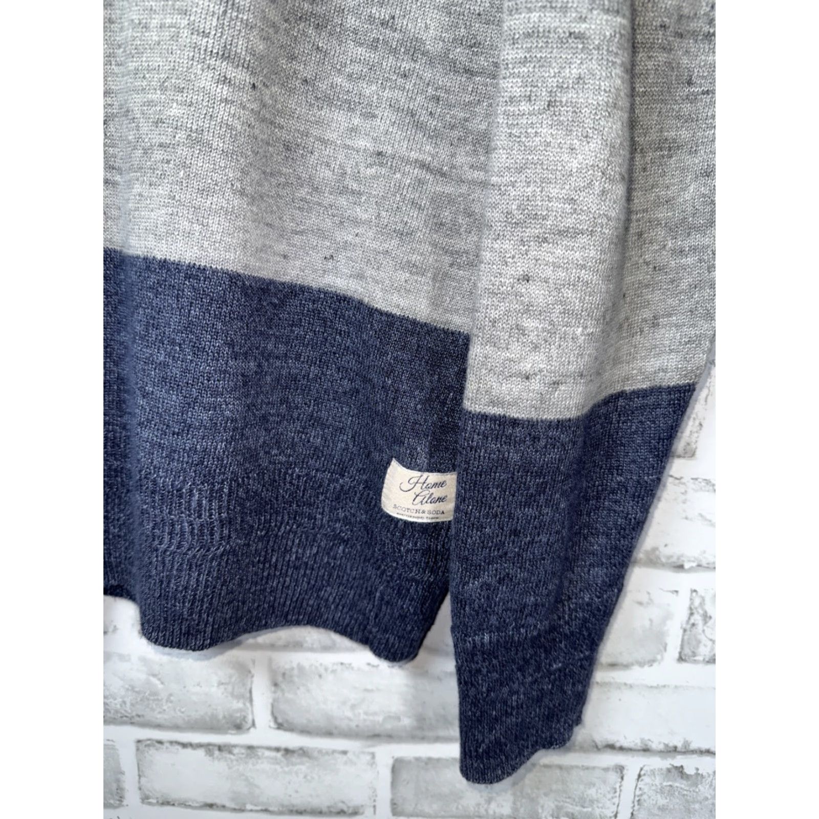 Scotch & Soda Scotch & Soda Home Alone Round Neck Pullover Sweater Mens L Gray Cotton Linen Knit Pullover Casual Fall Winter Regular Size US L / EU 52-54 / 3 - 4 Thumbnail