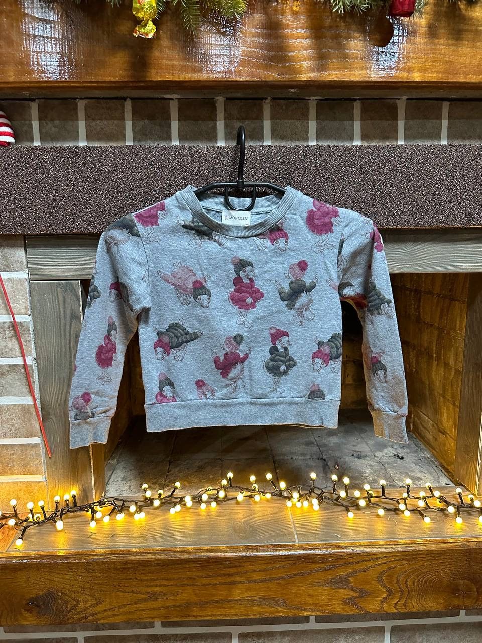 Moncler Baby Sweatshirt Moncler size 6 anni 116cm Size US XXS / EU 40 - 1 Thumbnail
