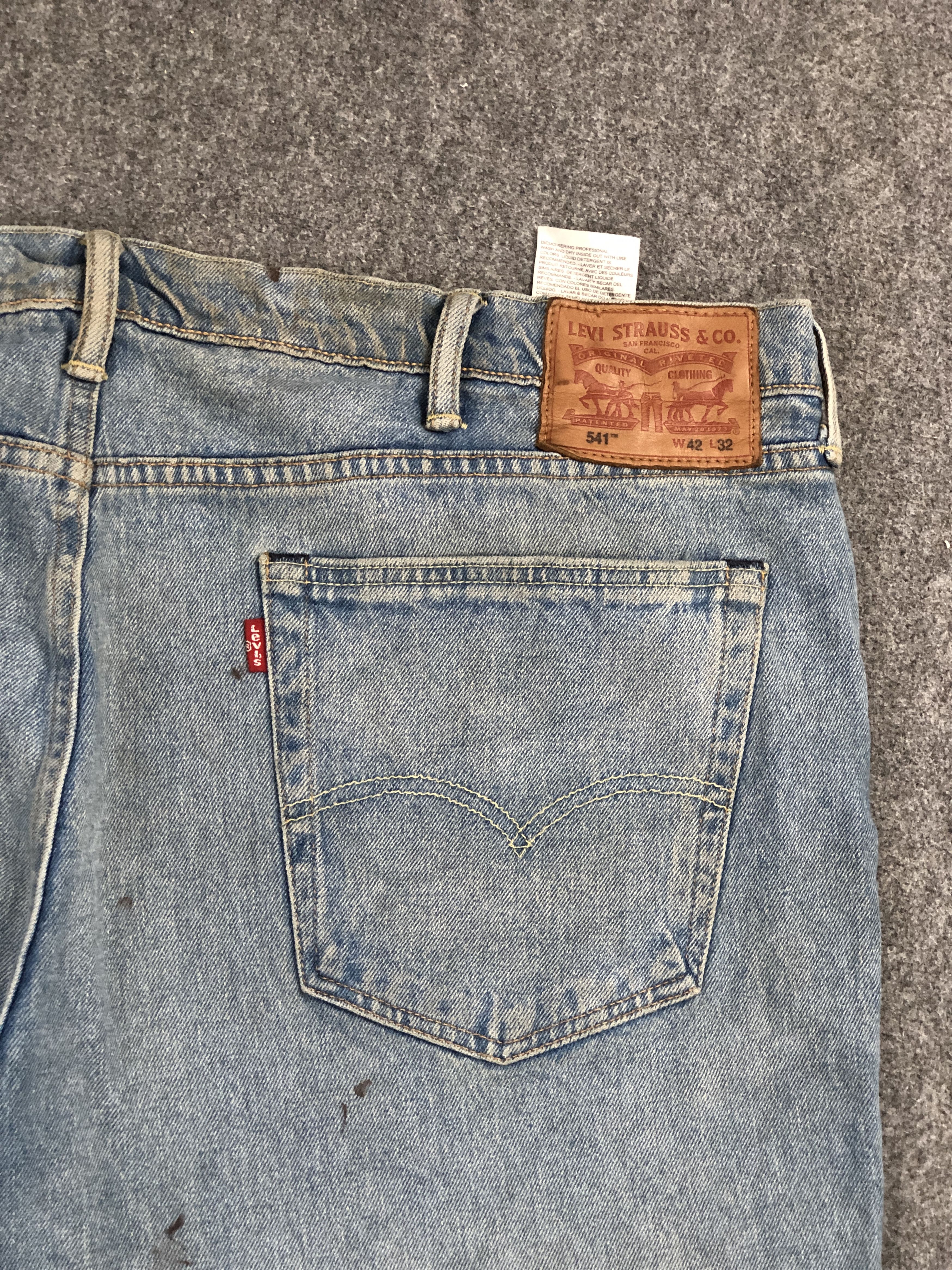Levi's Dirty Faded Blue Vintage Levi's 541 Jeans DP2254 Size US 43 - 14 Thumbnail