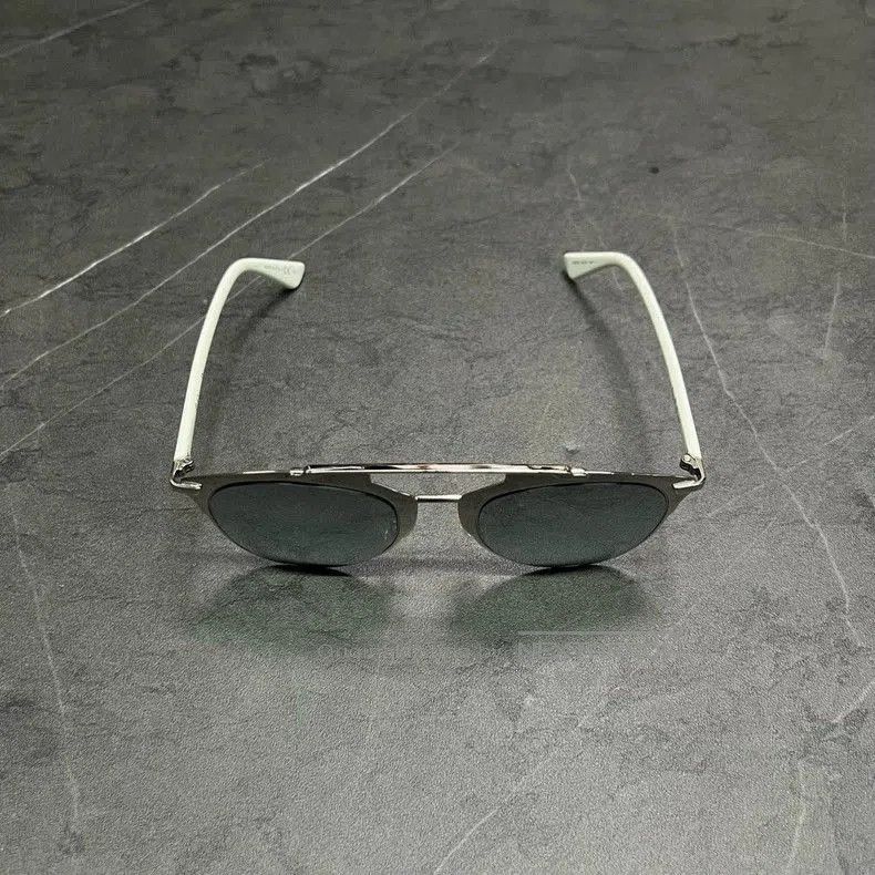 Dior Dior Christian Sunglasses Eyewear. Size ONE SIZE - 2 Thumbnail