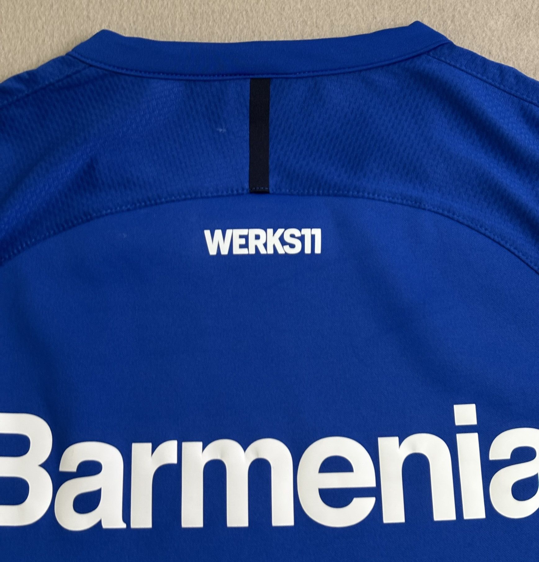 Other Bayer Leverkusen 2021/2022 Jako Goalkeeper Jersey size L Size US L / EU 52-54 / 3 - 16 Thumbnail