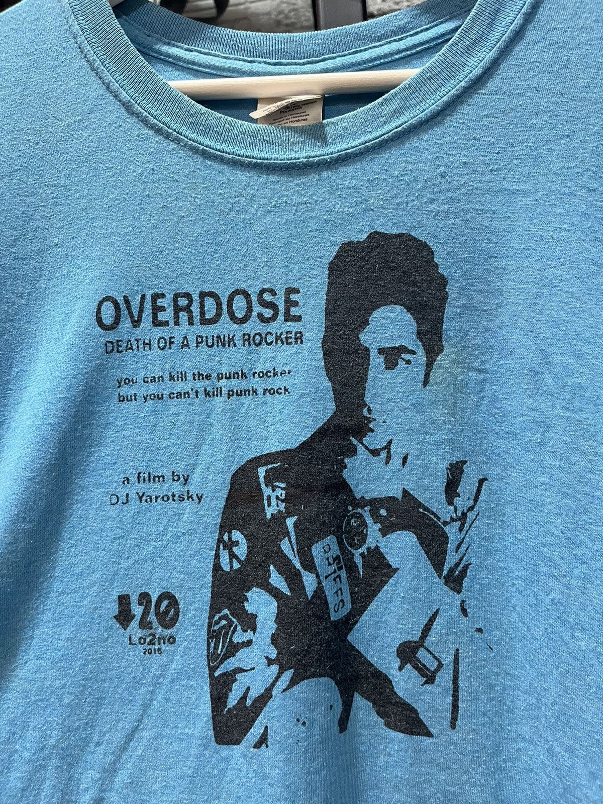 Vintage Overdose Death Of A Punk Rocker Movie Tee Size US XL / EU 56 / 4 - 2 Thumbnail
