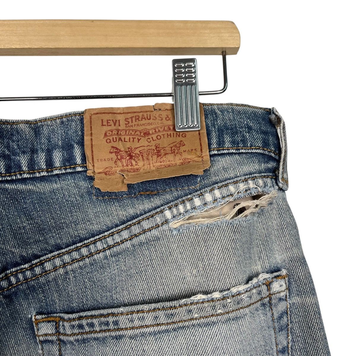 Levi's Vintage Levis Distressed Motive Denim Jeans Size US 32 / EU 48 - 17 Thumbnail