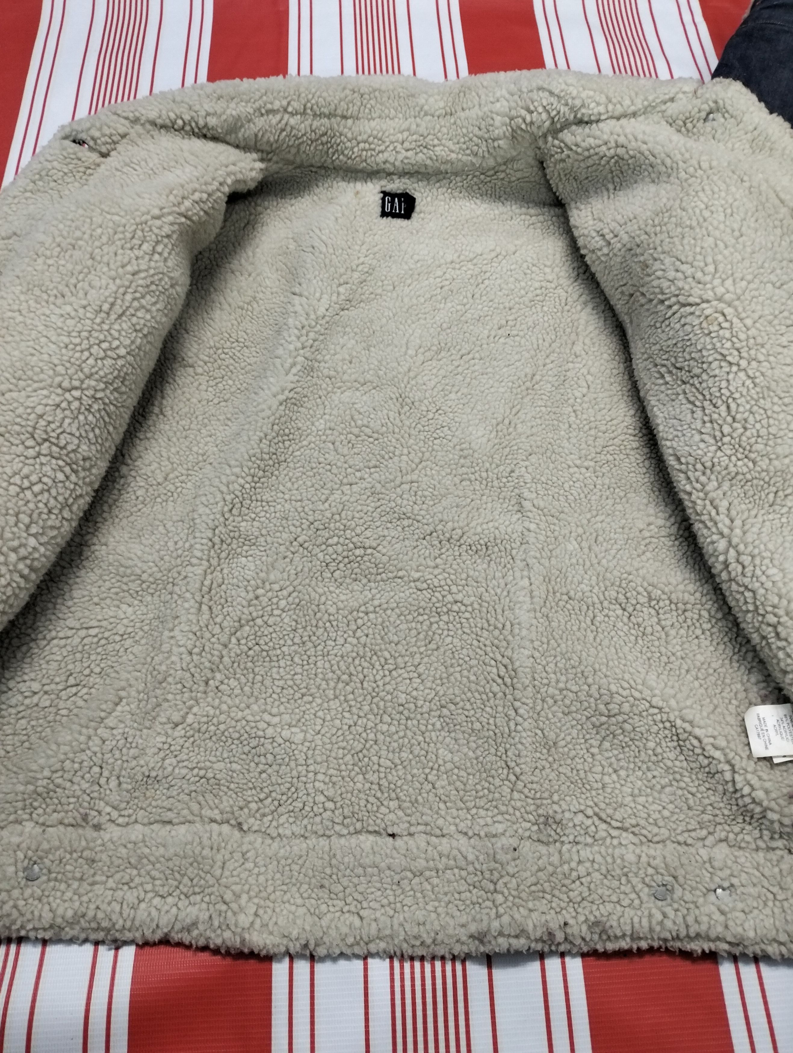 Gap × Japanese Brand Gap Sherpa Jacket Gap Sweater Gap jacket Size S / US 4 / IT 40 - 3 Thumbnail