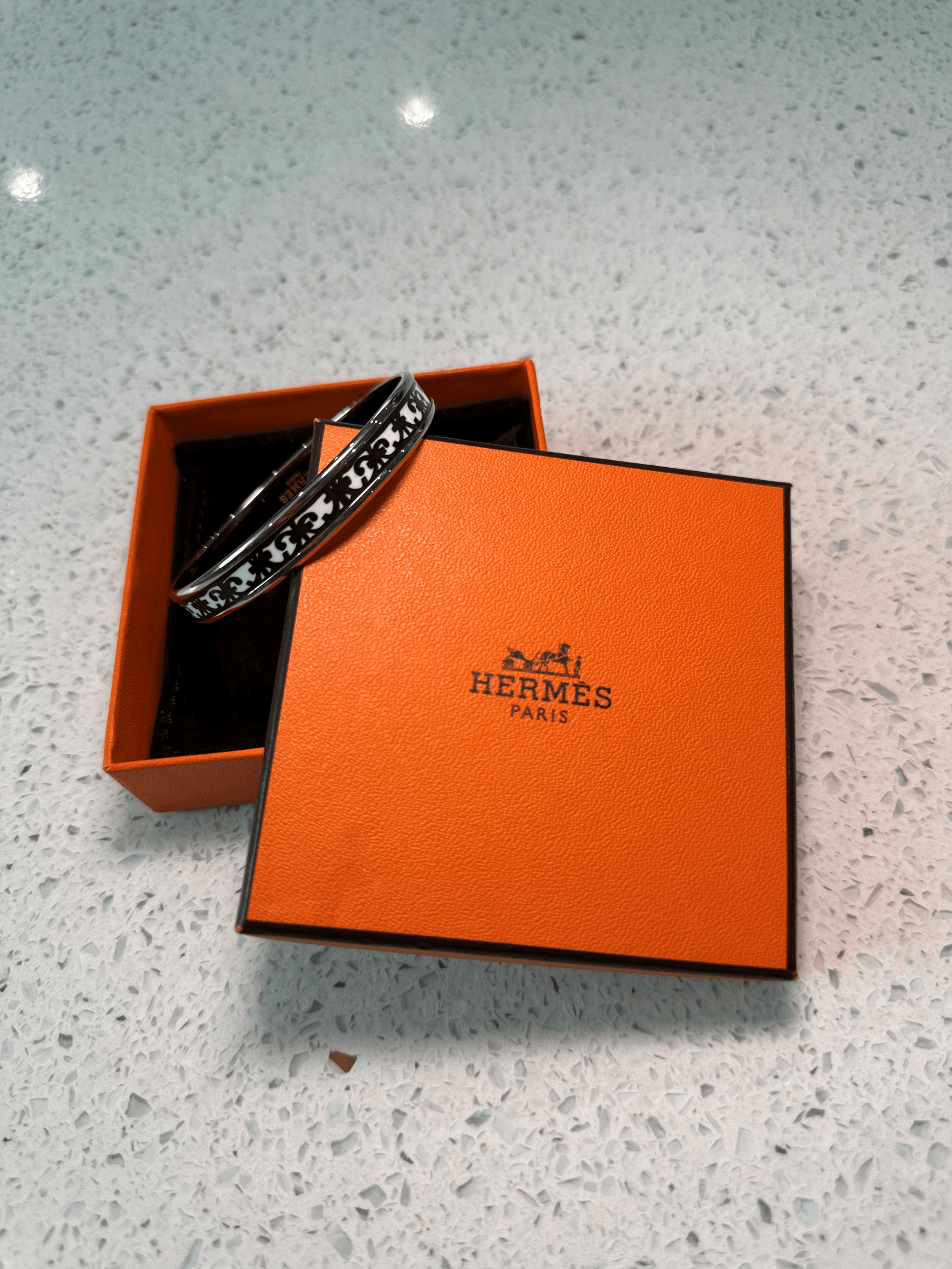 Hermes Hermes Black Balcons du Guadalquivir Bangle Size ONE SIZE - 1 Thumbnail