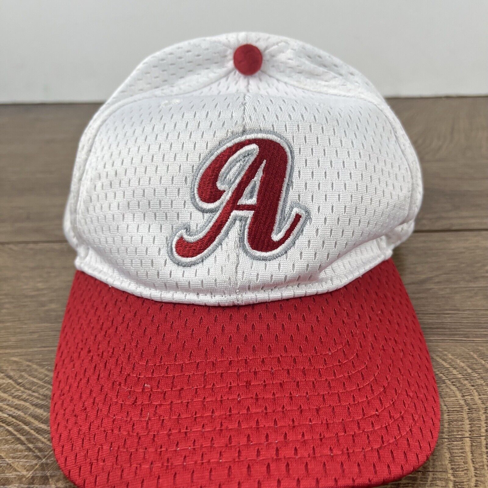 Other Alabama Crimson Tide Hat Adjustable Hat White Adjustable Hat Size ONE SIZE - 6 Thumbnail