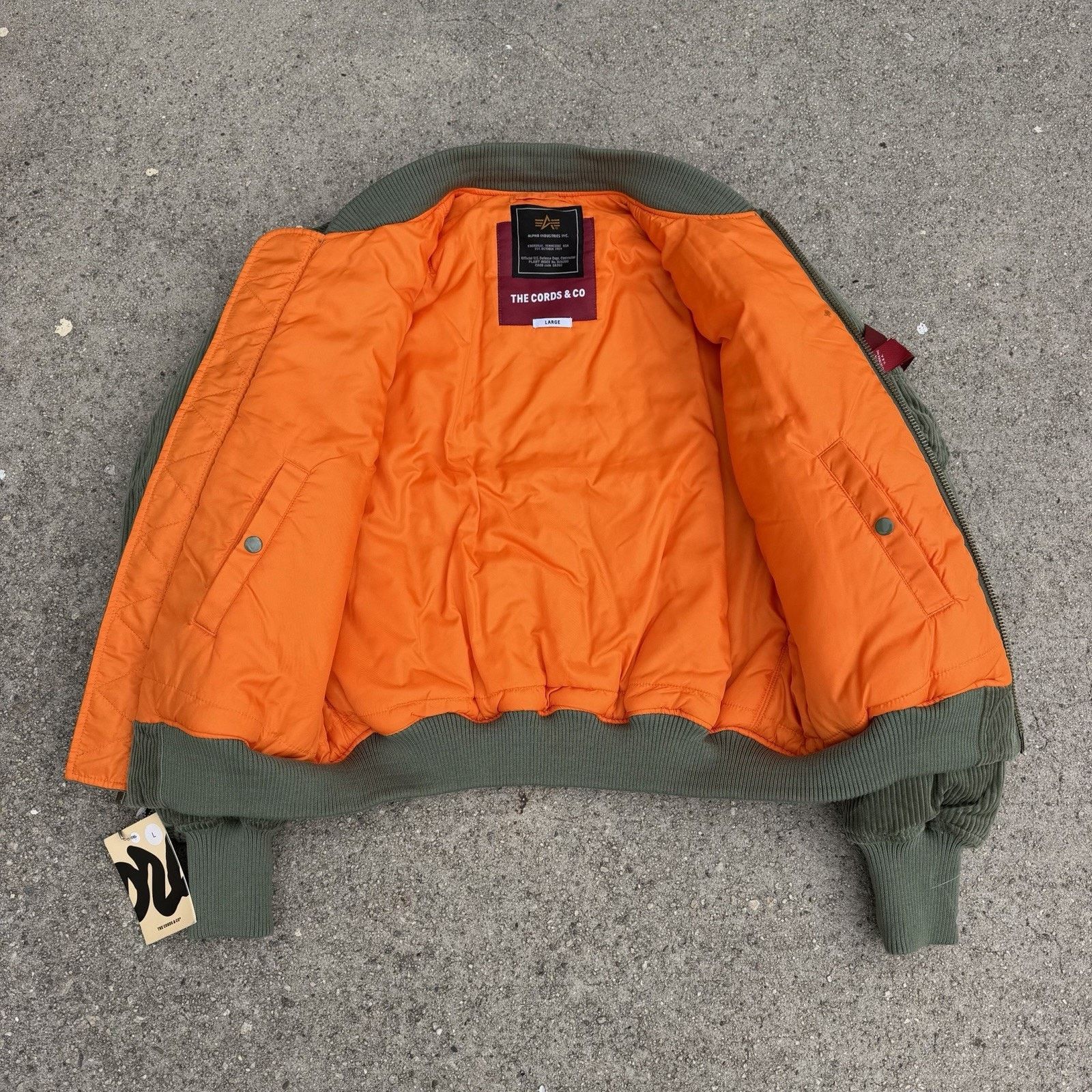 Alpha Industries NWT Alpha Industries x The Cords MA-1 Bomber Corduroy Jacket Size US L / EU 52-54 / 3 - 2 Thumbnail