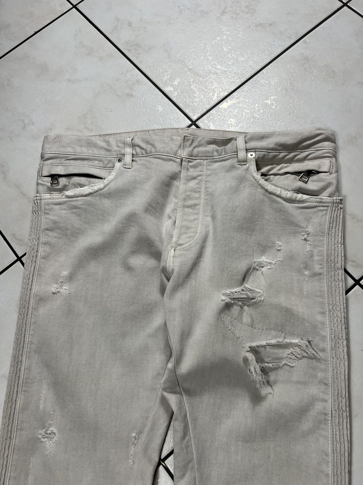 Balmain Archive Balmain biker beige distressed denim pants zippers Size US 34 / EU 50 - 3 Thumbnail