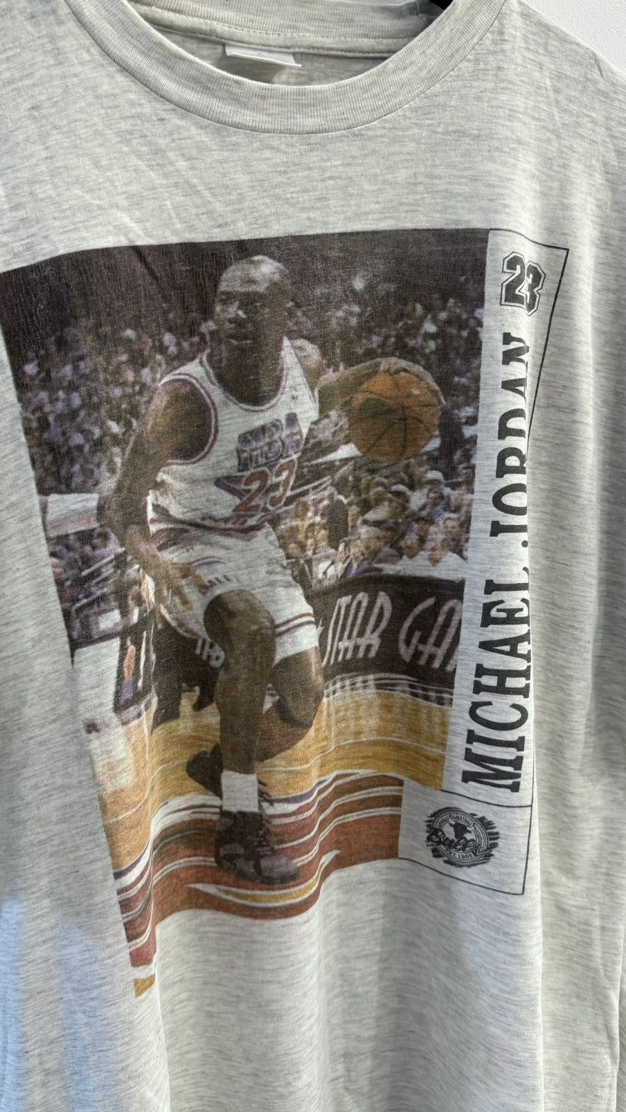 Vintage Michael Jordan 23 Vintage T-Shirt Size US XL / EU 56 / 4 - 2 Thumbnail
