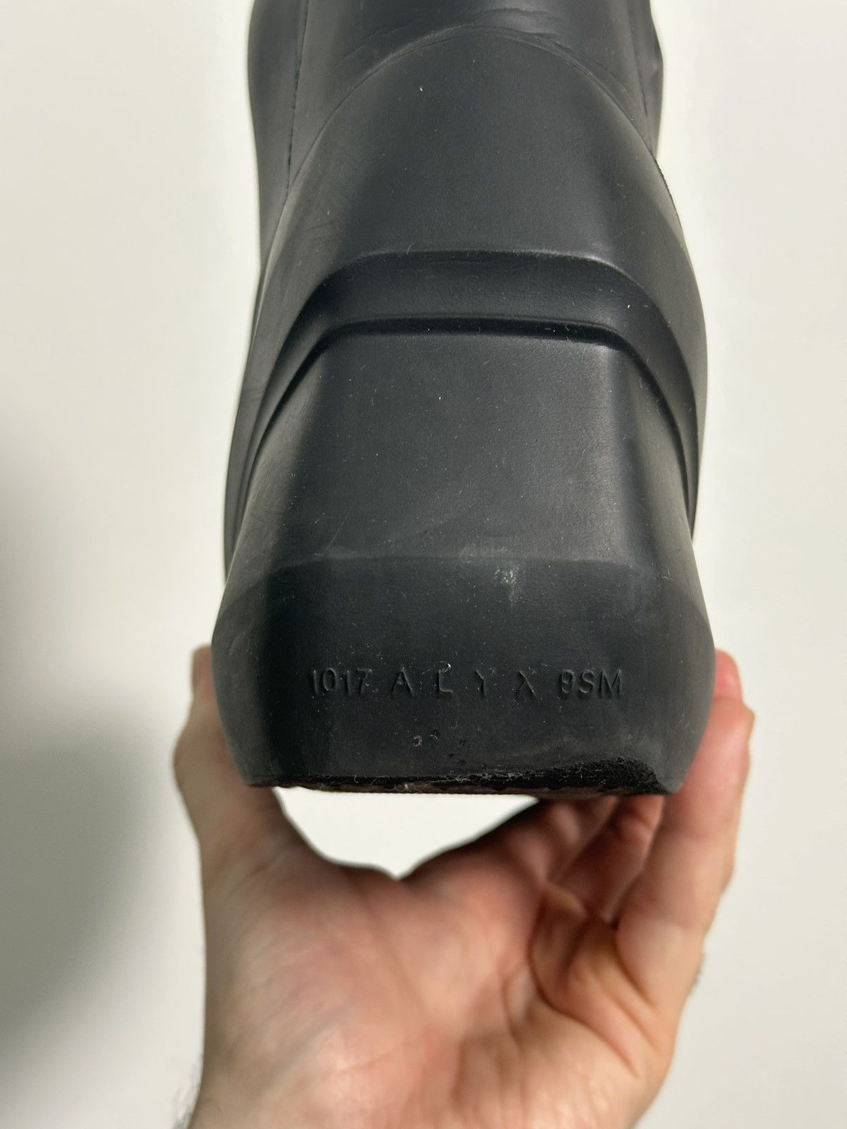 1017 ALYX 9SM 1017 ALYX 9SM Mono Boots, size 42 it Size US 9.5 / EU 42-43 - 7 Thumbnail