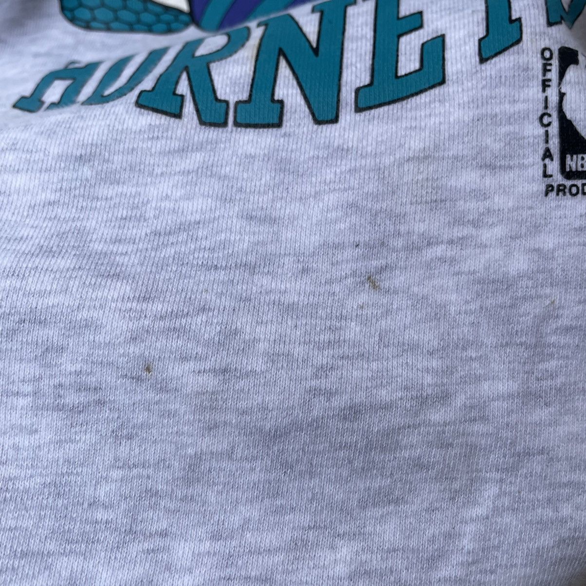 NBA 🔥Vintage 90s NBA Charlotte Hornet Big Logo Sweater Hoodie Size US S / EU 44-46 / 1 - 12 Thumbnail
