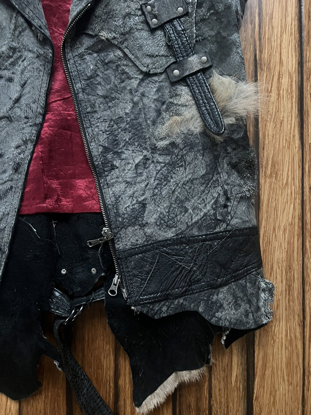 Yasuyuki Ishii Yasuyuki Ishii Leather Fur Variation Patchwork Biker Vest Size US M / EU 48-50 / 2 - 2 Thumbnail