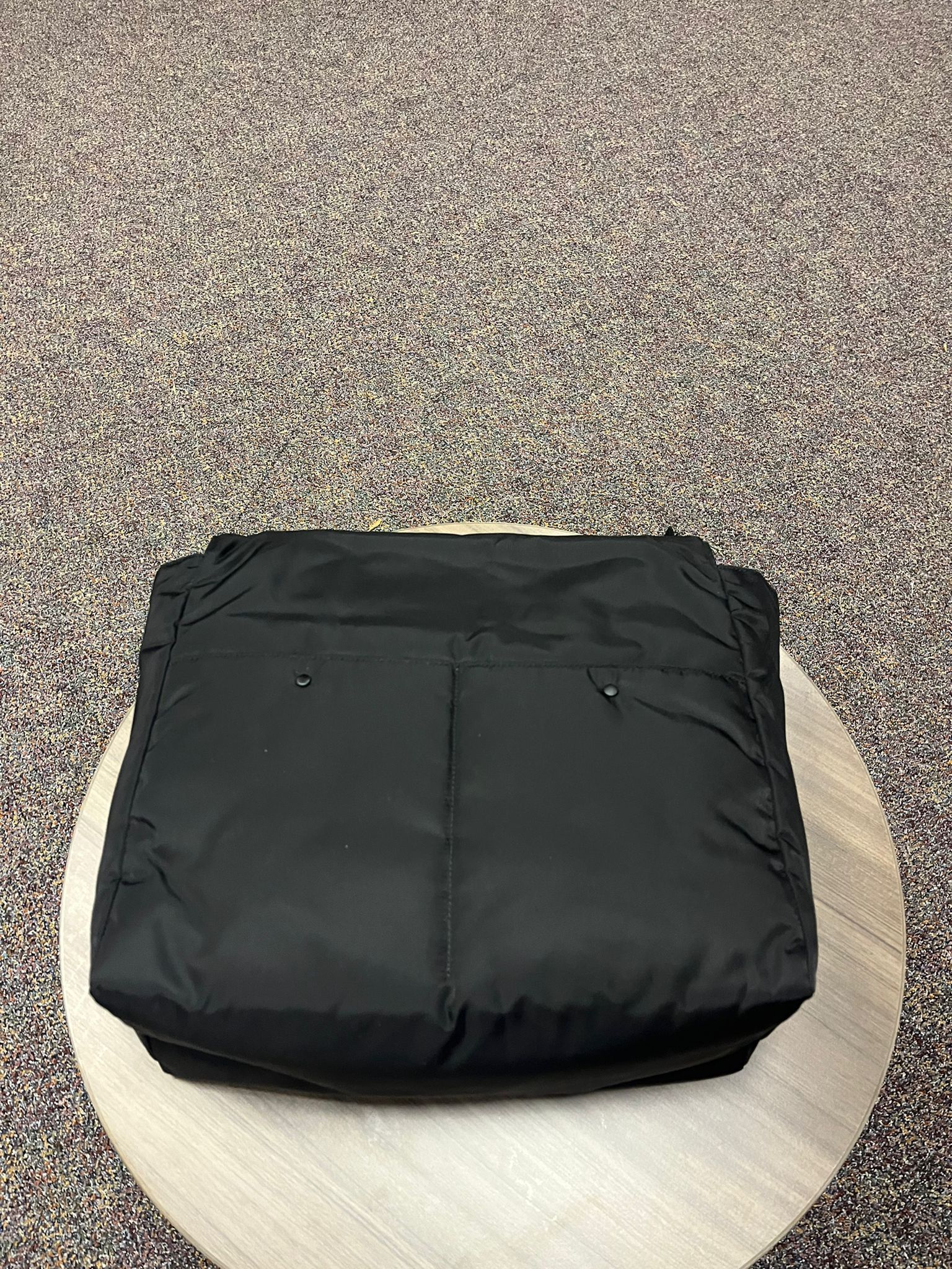 Pouch Bag in Black