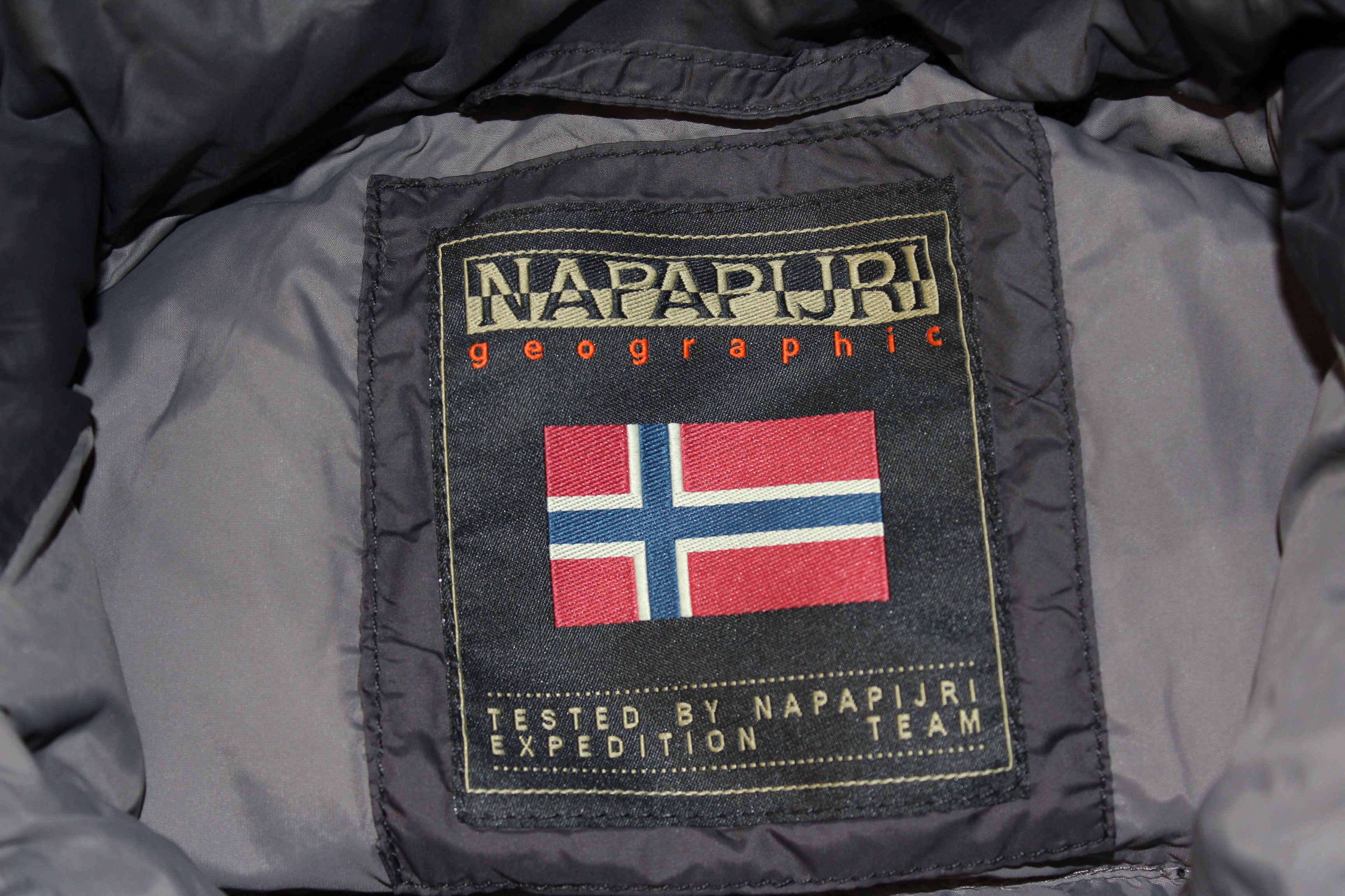 Napapijri Women's Napapijri Wool Down Quilted Puffer Waistcoat Vest Size XS / US 0-2 / IT 36-38 - 6 Thumbnail