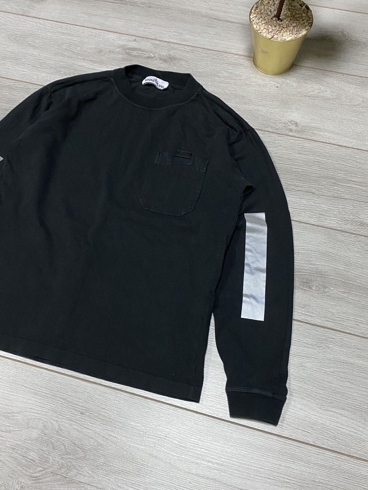 Stone Island Stone Island reflective vintage compass sweatshirt Size US S / EU 44-46 / 1 - 5 Thumbnail