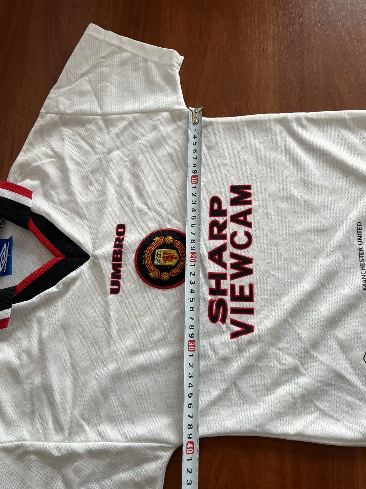 Umbro 1996/97 MANCHESTER UNITED AWAY SOCCER JERSEY SHIRT SIZE BOYS Size US XXS / EU 40 - 20 Thumbnail