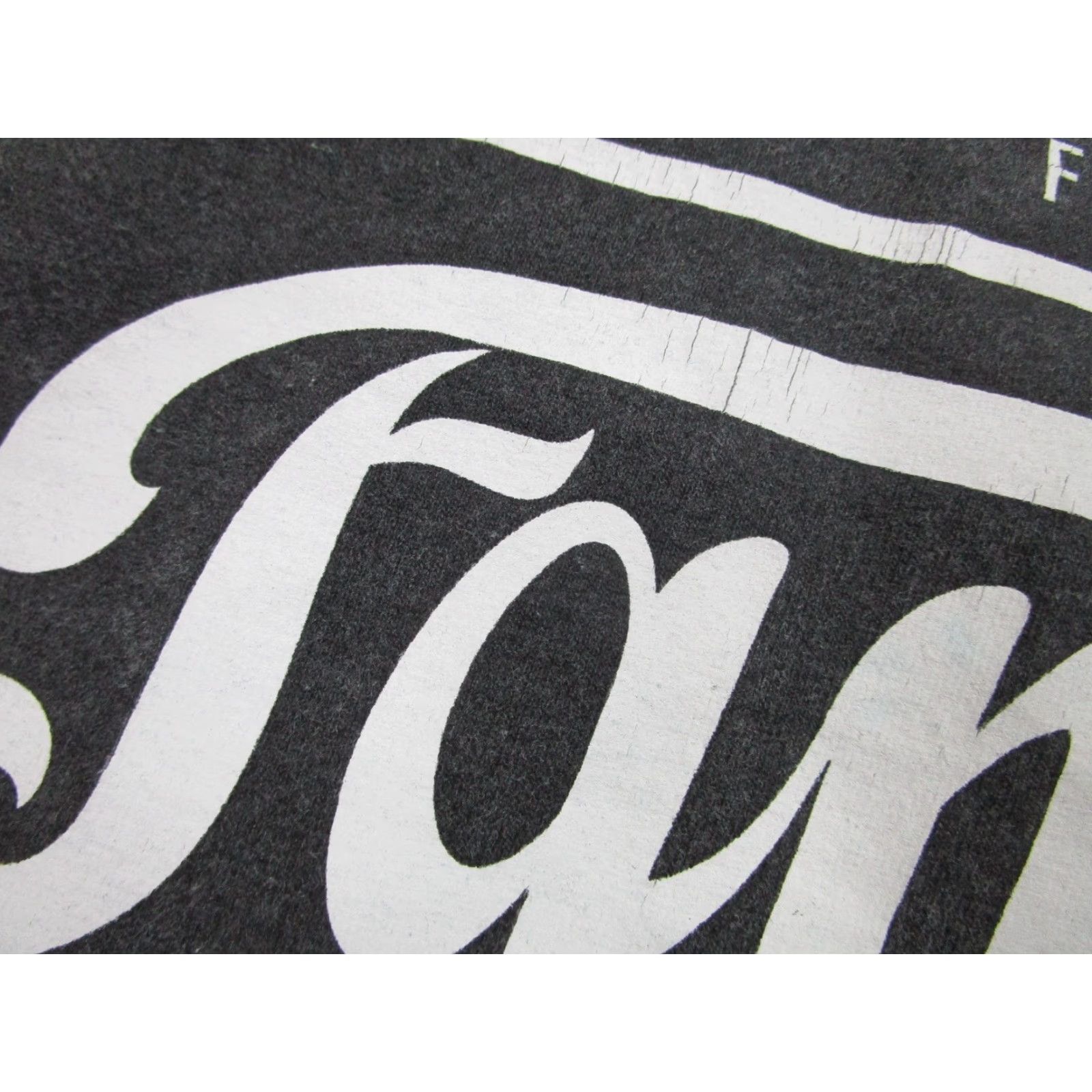 Barker Famous Stars And Straps Shirt Mens M Gray Blink 182 Travis Barker y2k punk Logo Streetwear Graphic Print T-Shirt Men Size US M / EU 48-50 / 2 - 4 Thumbnail