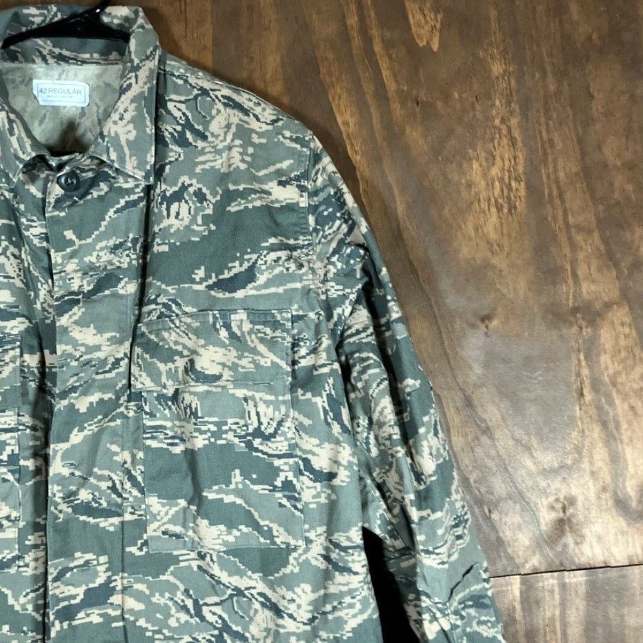 Vintage VINTAGE U.S. Air Force Airman Battle Mens Coat Green OCP Camouflage Uniform 42 Regular Size US XS / EU 42 / 0 - 5 Thumbnail