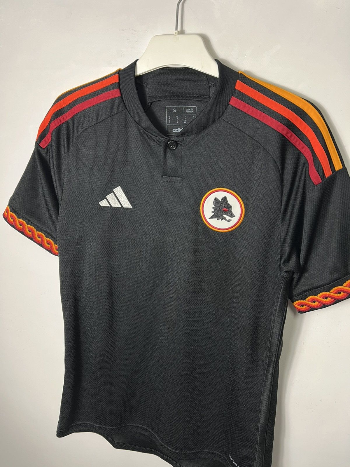 Adidas Soccer Football Adidas FC Roma 23/24 Third T-shirt IK7170 Size US S / EU 44-46 / 1 - 2 Thumbnail