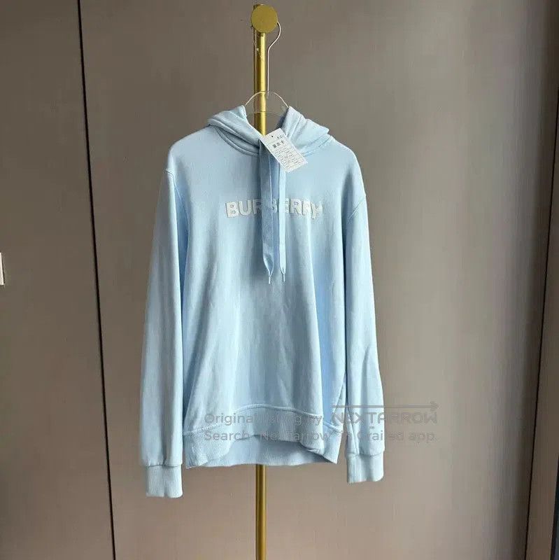 Burberry Burberry Light Blue Cotton Women's Hoodie. Size XS / US 0-2 / IT 36-38 - 1 Thumbnail