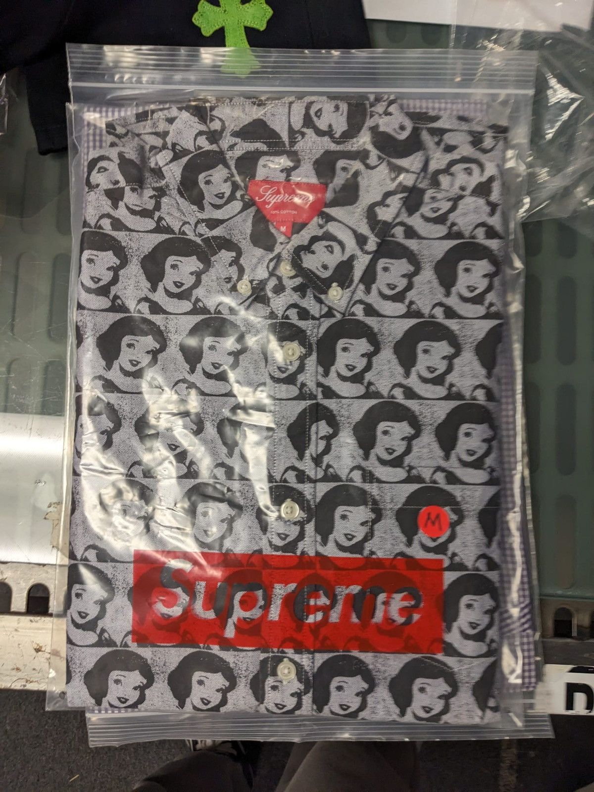 Supreme FW11 Supreme Disney Snow White Oxford Button Down Shirt Size US M / EU 48-50 / 2 - 9 Thumbnail