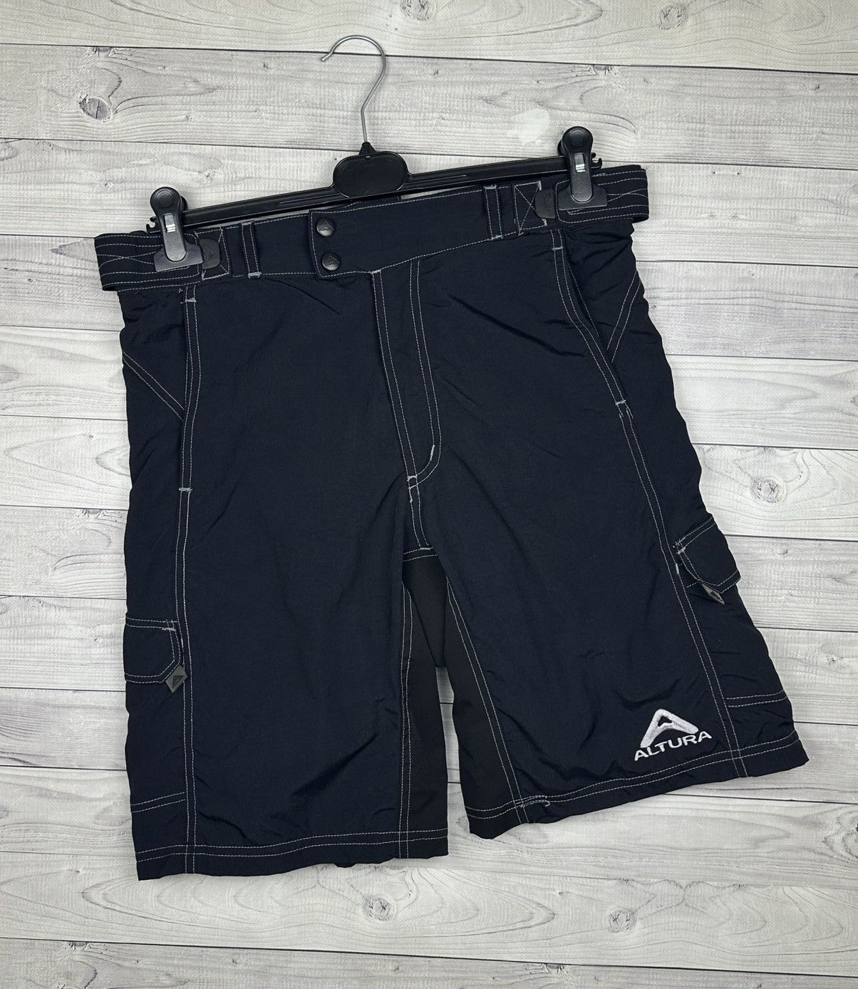 Rapha Altura MTB Cycling Shorts Men's Size L Black Mountain Bike Size US 34 / EU 50 - 1 Thumbnail