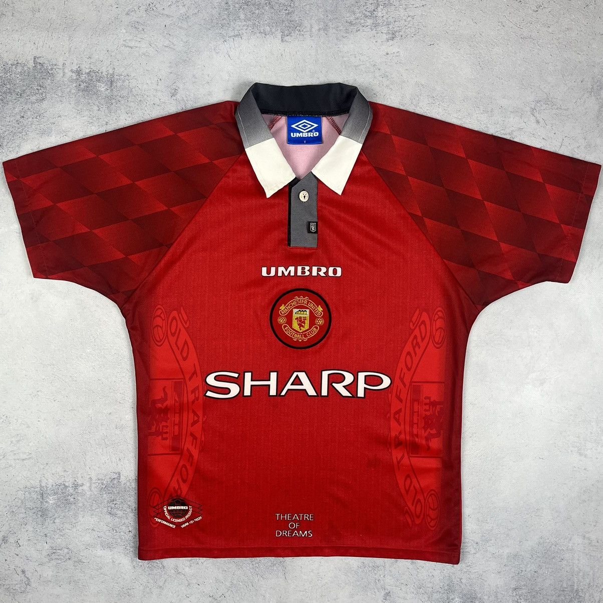 Umbro Vintage Umbro Manchester United Sharp home jersey 1996/98 Size US S / EU 44-46 / 1 - 2 Thumbnail
