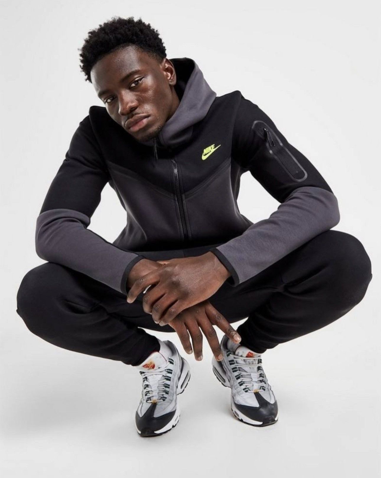 Nike Nike tech fleece track suit size XL drill rare Size US XL / EU 56 / 4 - 1 Thumbnail