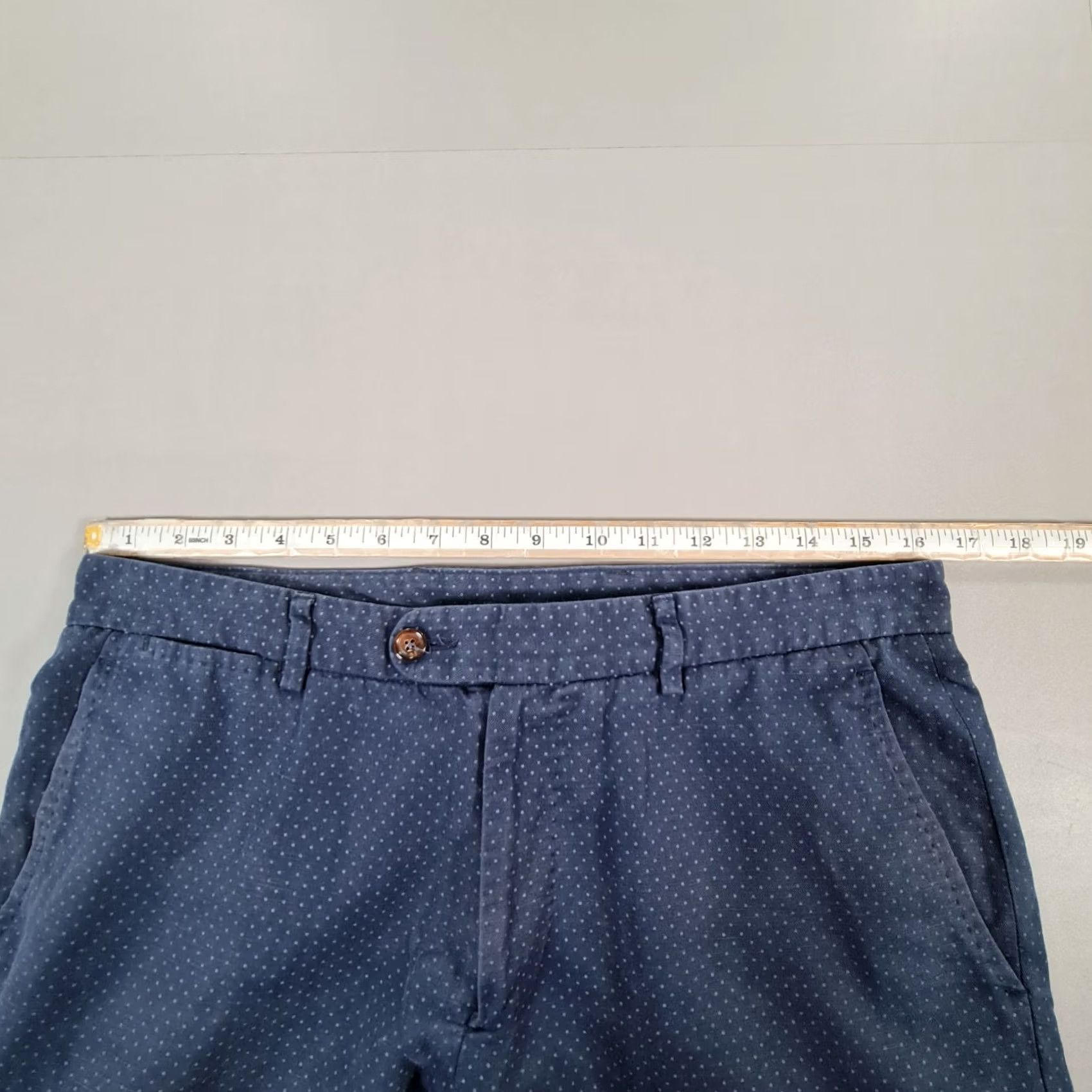 Carolina Herrera Carolina Herrera Mens Chino Trousers Blue W33 L31 Polka Dot Linen Blend Pants Shirt? Size US 33 - 7 Thumbnail