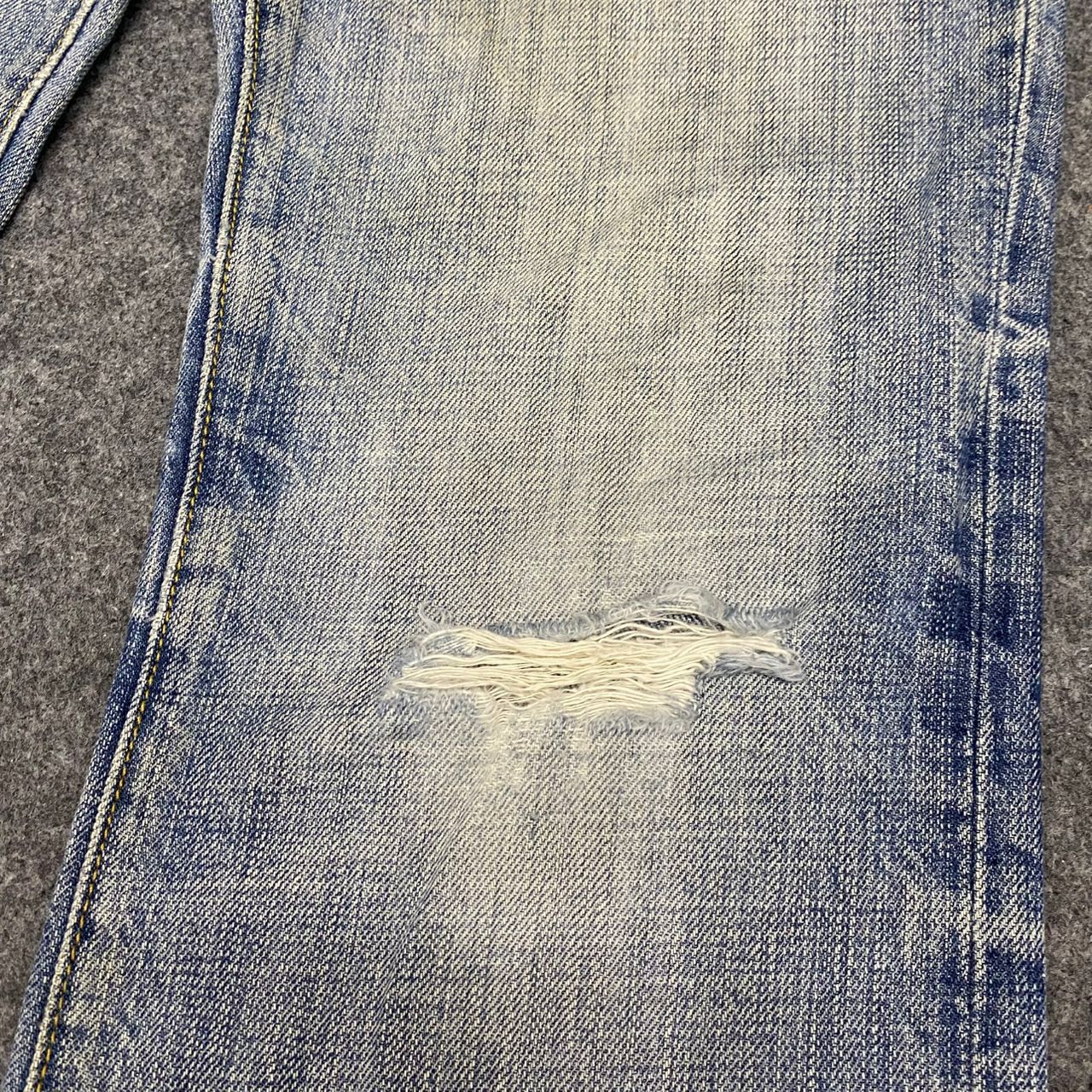 If Six Was Nine Flare Vintage The Gap Distressed Denim Size US 31 - 11 Thumbnail