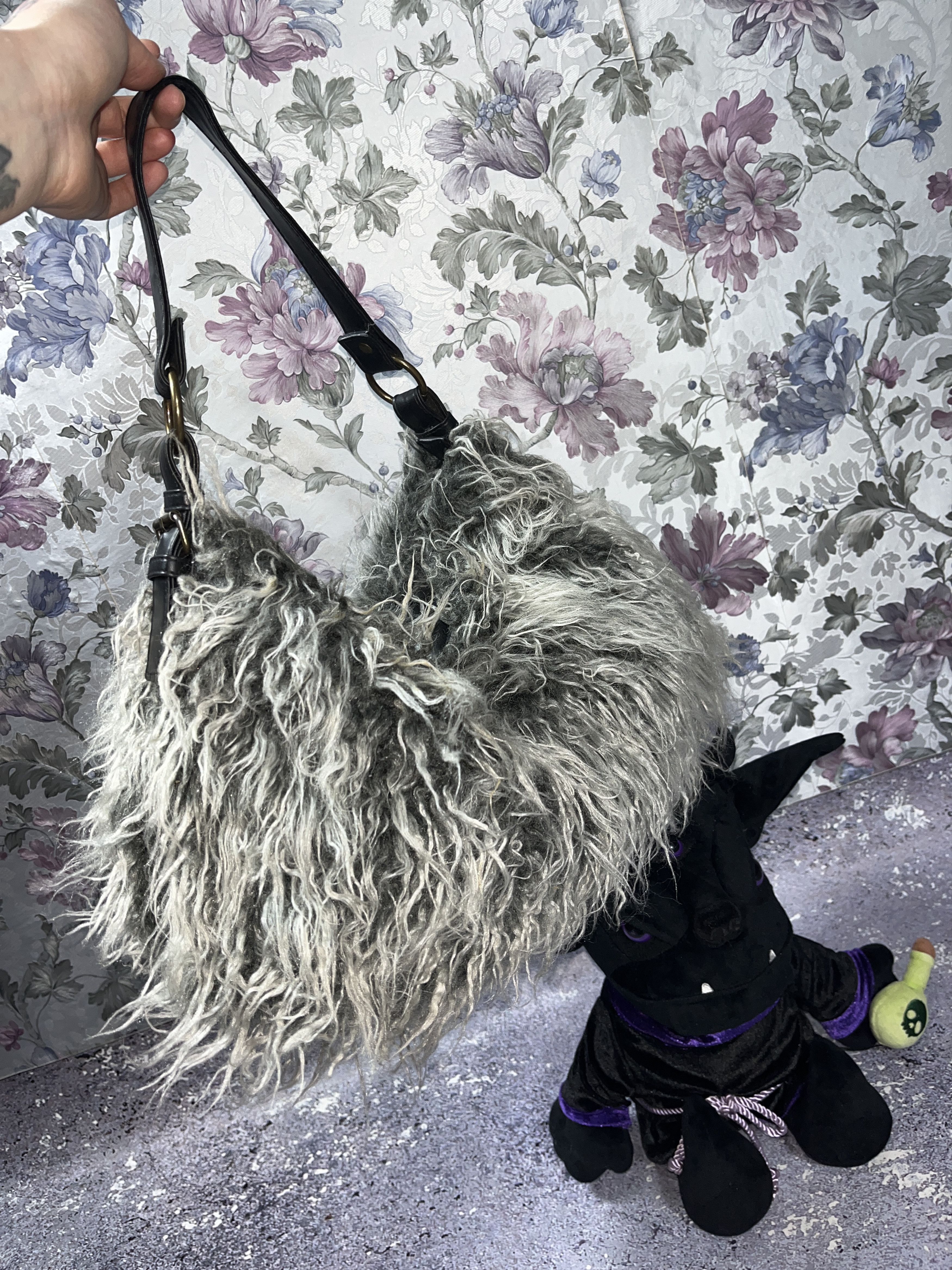 Japanese Brand Vintage Avant Garde Rick Owens Style Fur Bag y2k 00s Size ONE SIZE - 7 Thumbnail